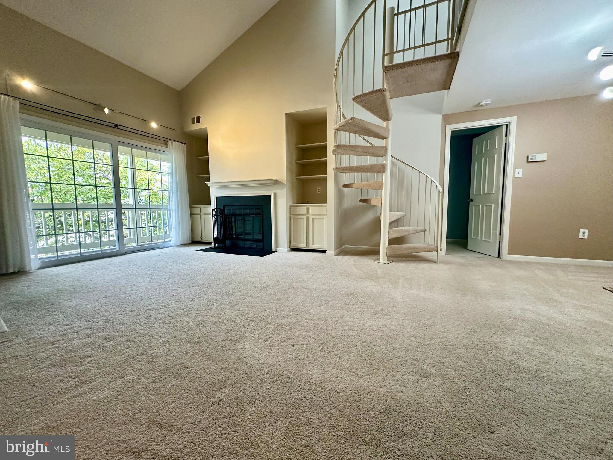 TREVOR HOUSE - Residential Lease