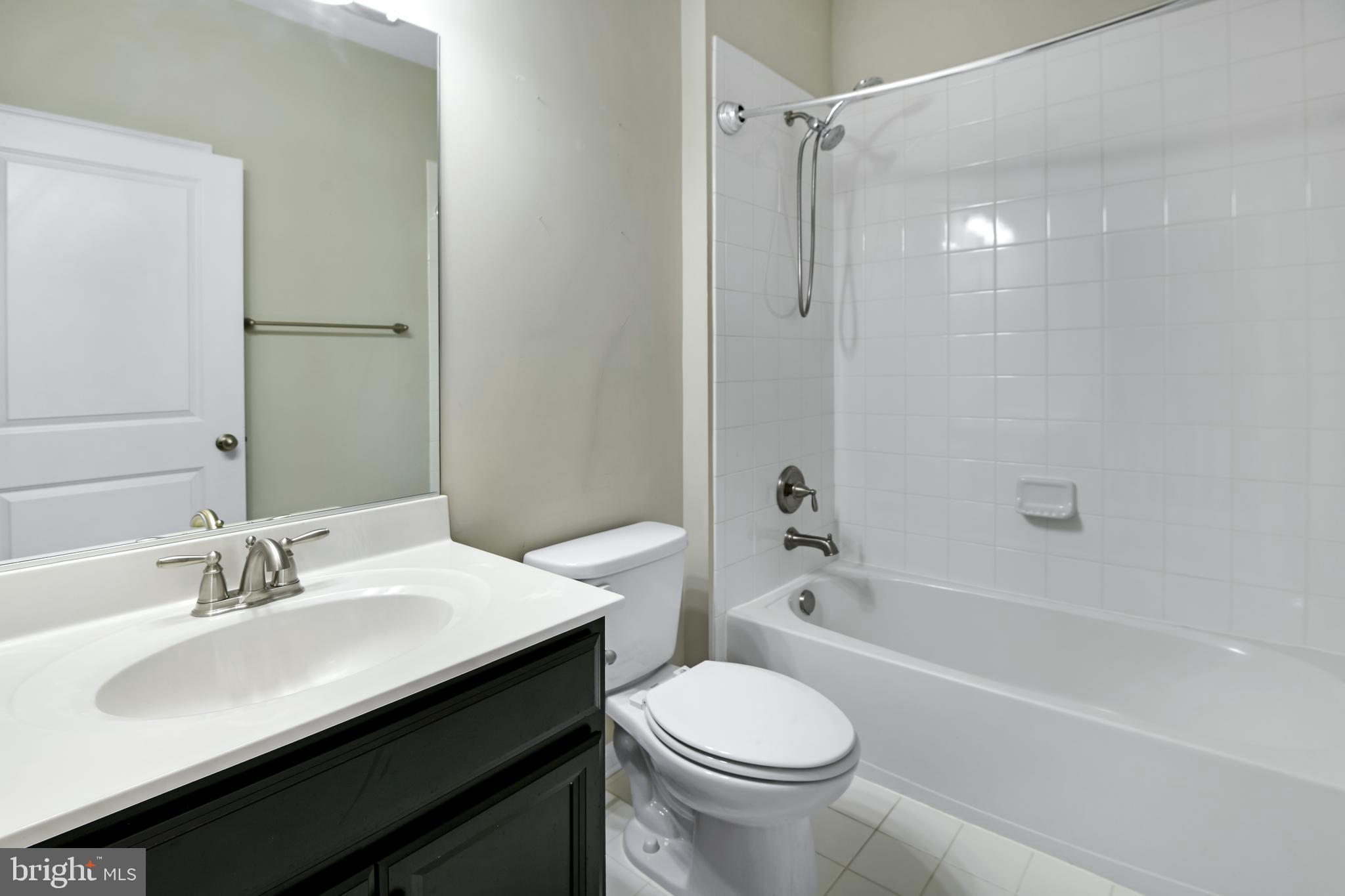 MANORS AT BALLENGER CREEK - Residential Lease