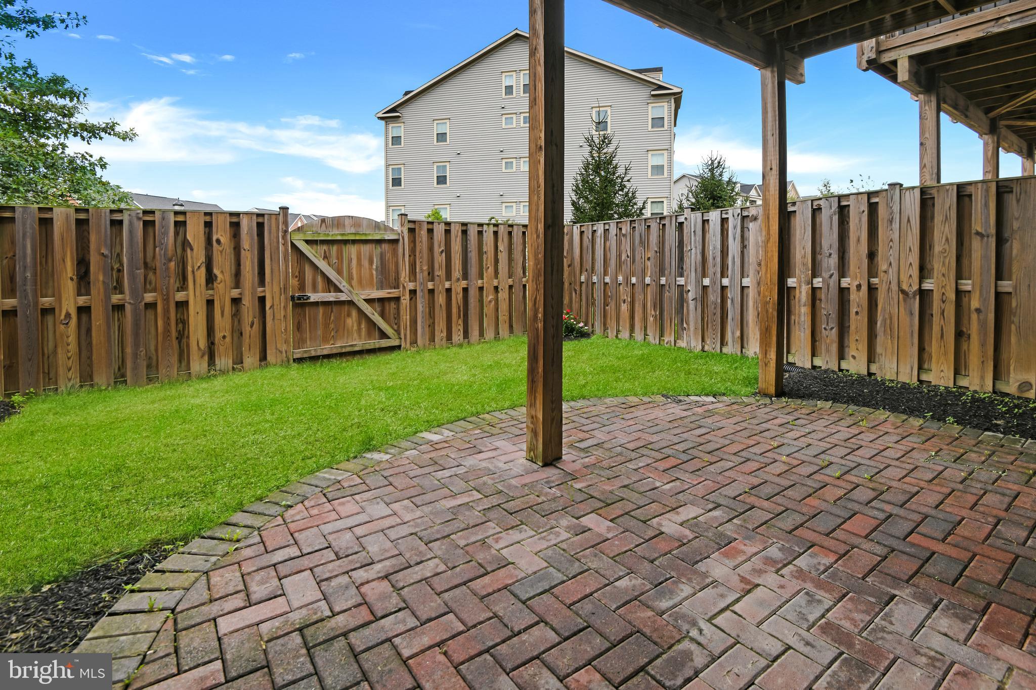 MANORS AT BALLENGER CREEK - Residential Lease