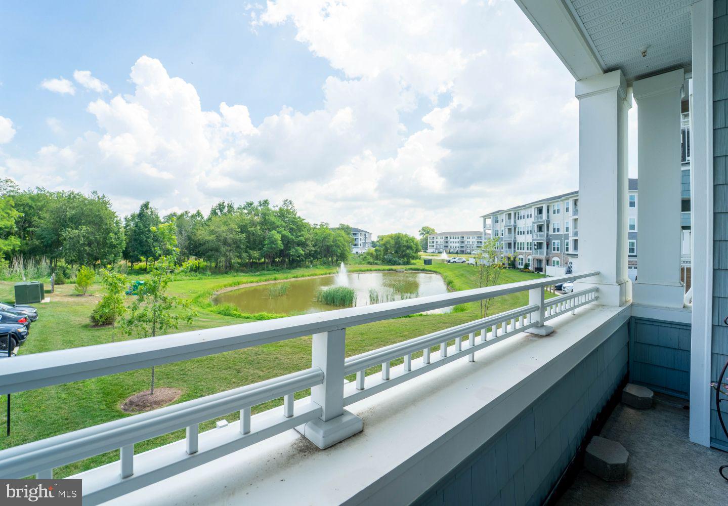 FOUR SEASONS AT KENT ISLAND - Residential