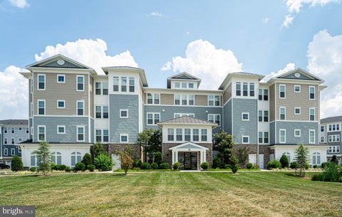 Condo For Sale - 200 Harrier Way #21<br/> Chesterfield, MD 21619