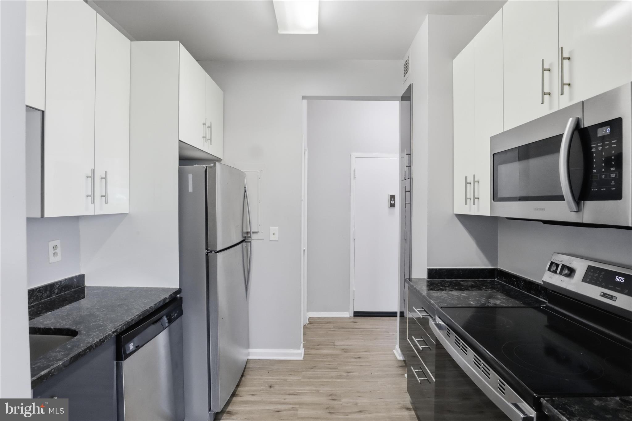 BARCROFT HILLS - Residential Lease