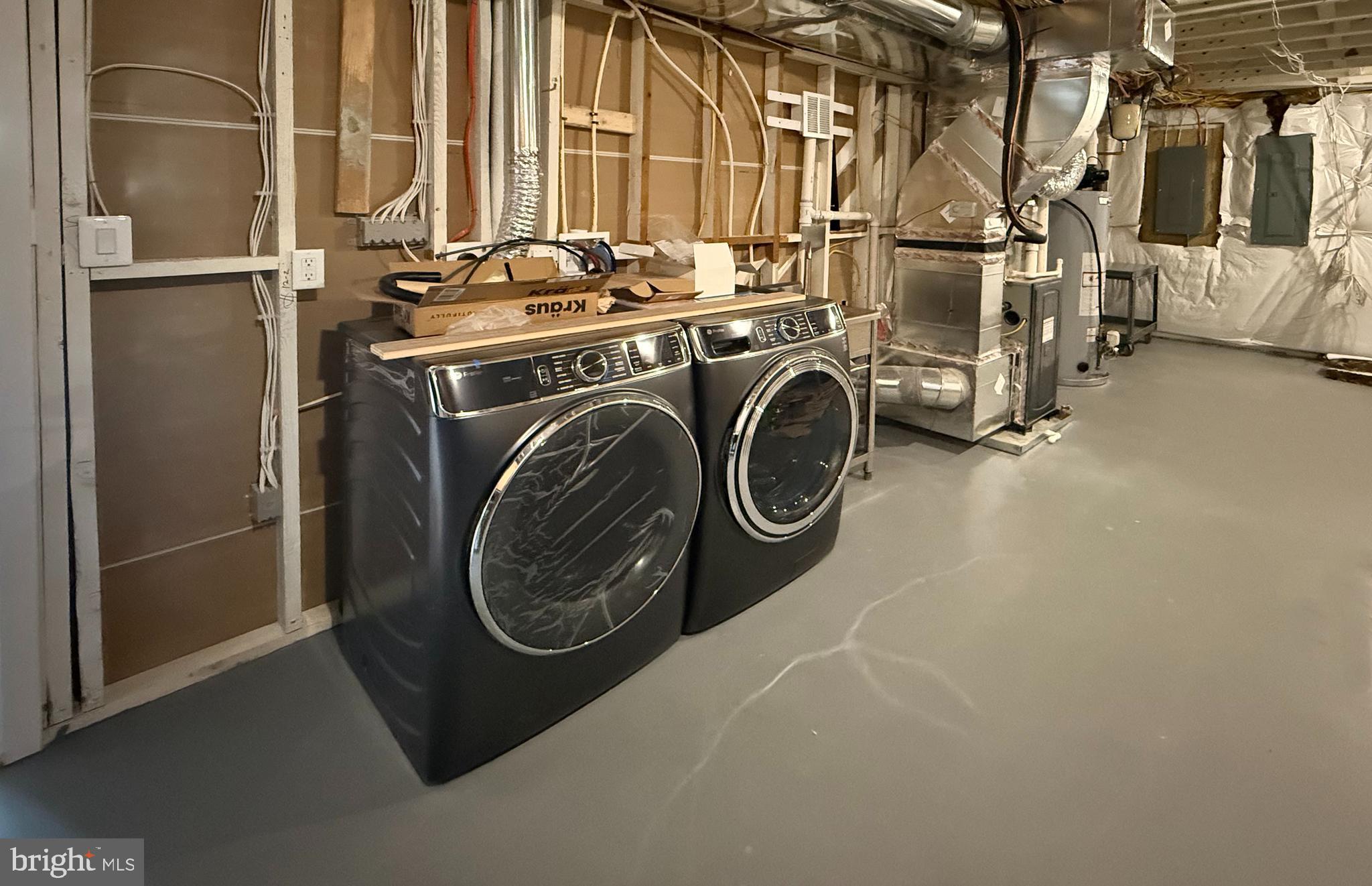 BARCROFT LAKE SHORES - Residential Lease