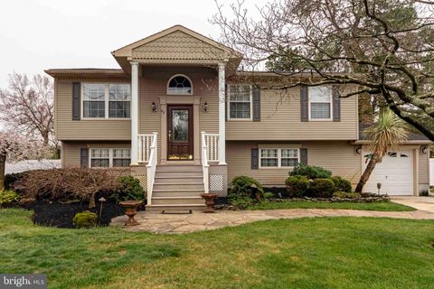 Homes For Sale - 82 Tensaw Drive<br/> Burlington County, BROWNS MILLS, NJ 08015