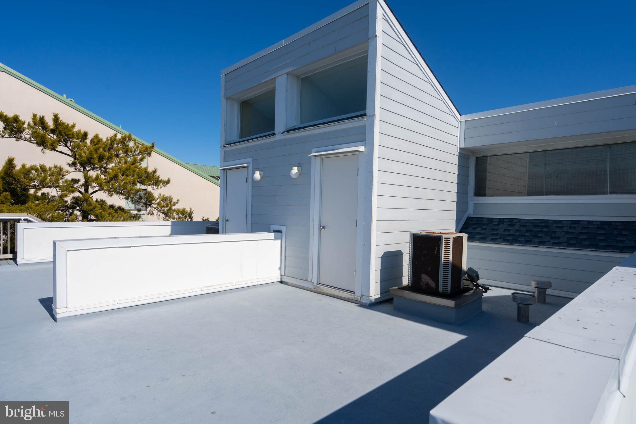 DEER POINT - Residential