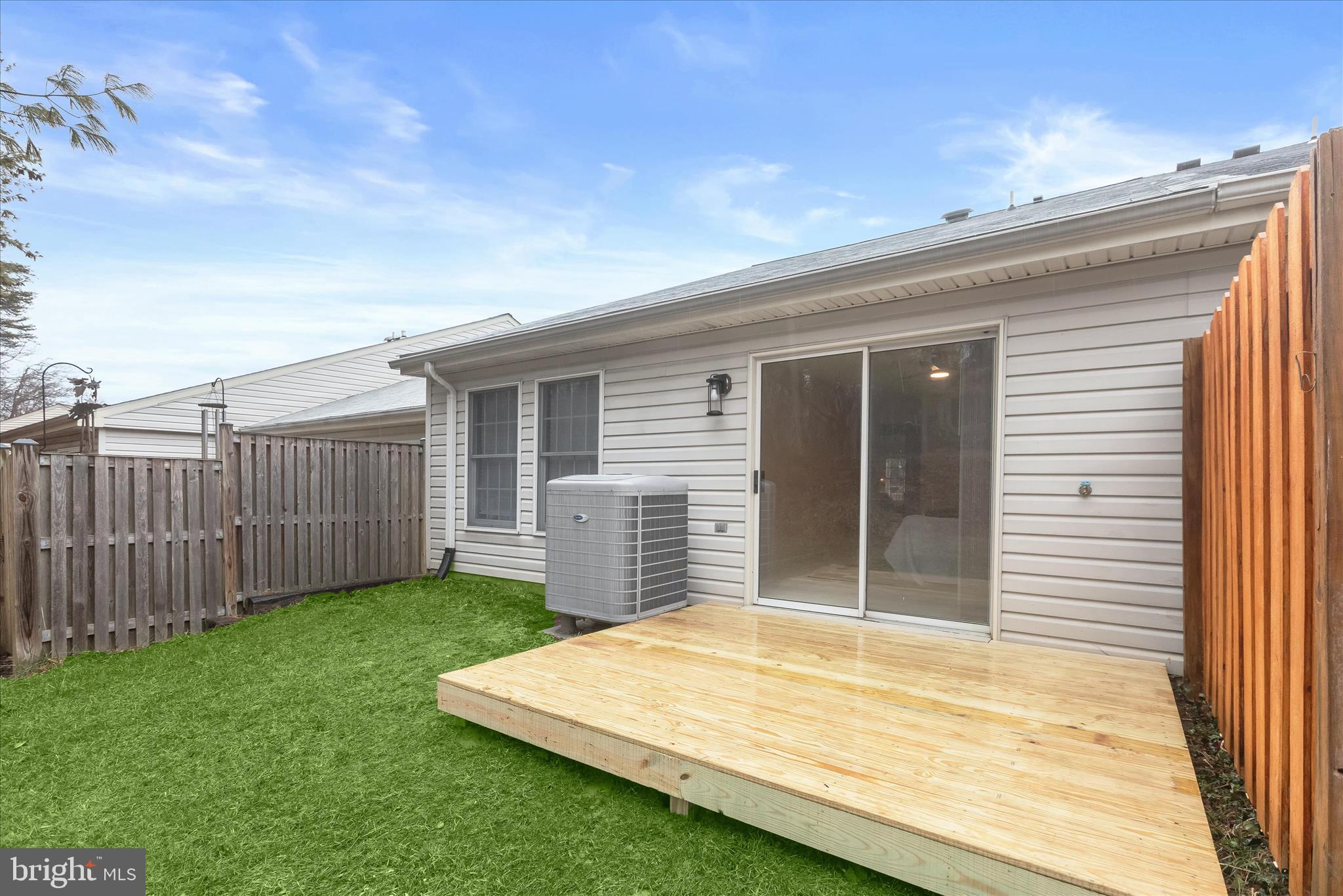 HERITAGE HARBOUR - Residential