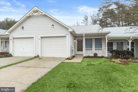 1945 MARCONI CIRCLE ANNAPOLIS MD 21401