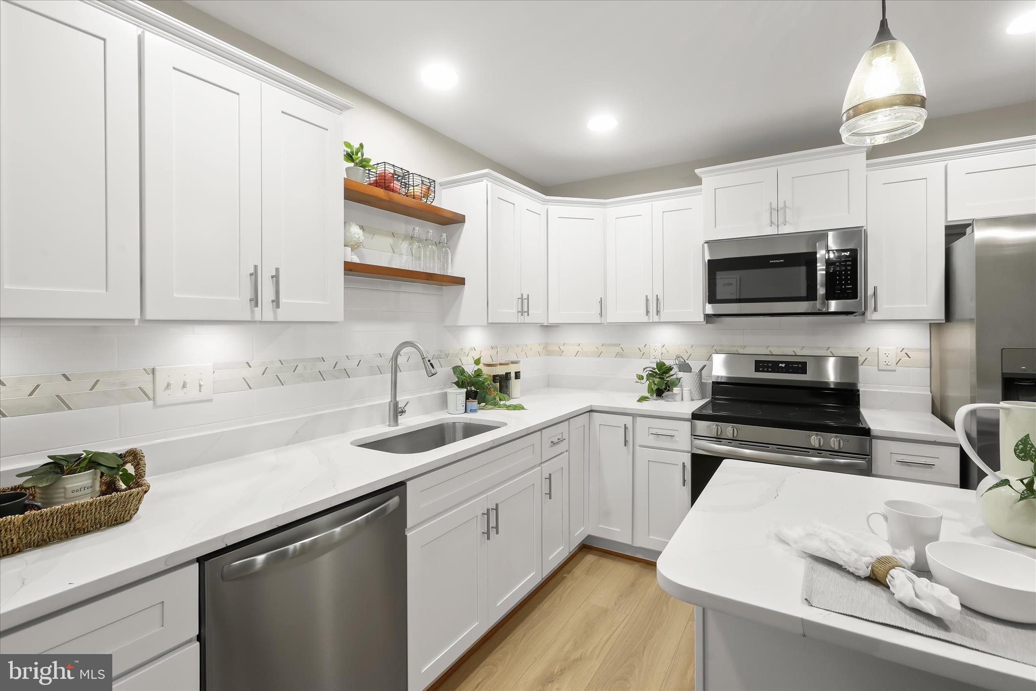 HERITAGE HARBOUR - Residential