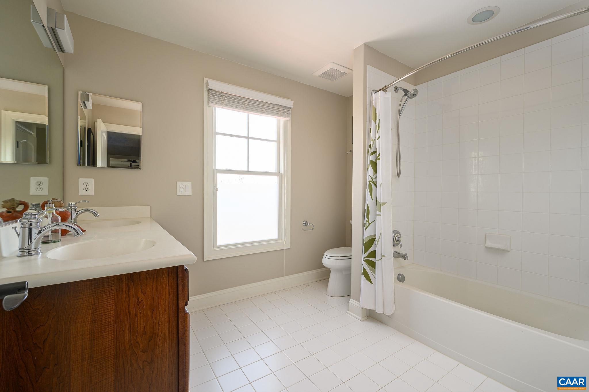 OLD TRAIL - Residential