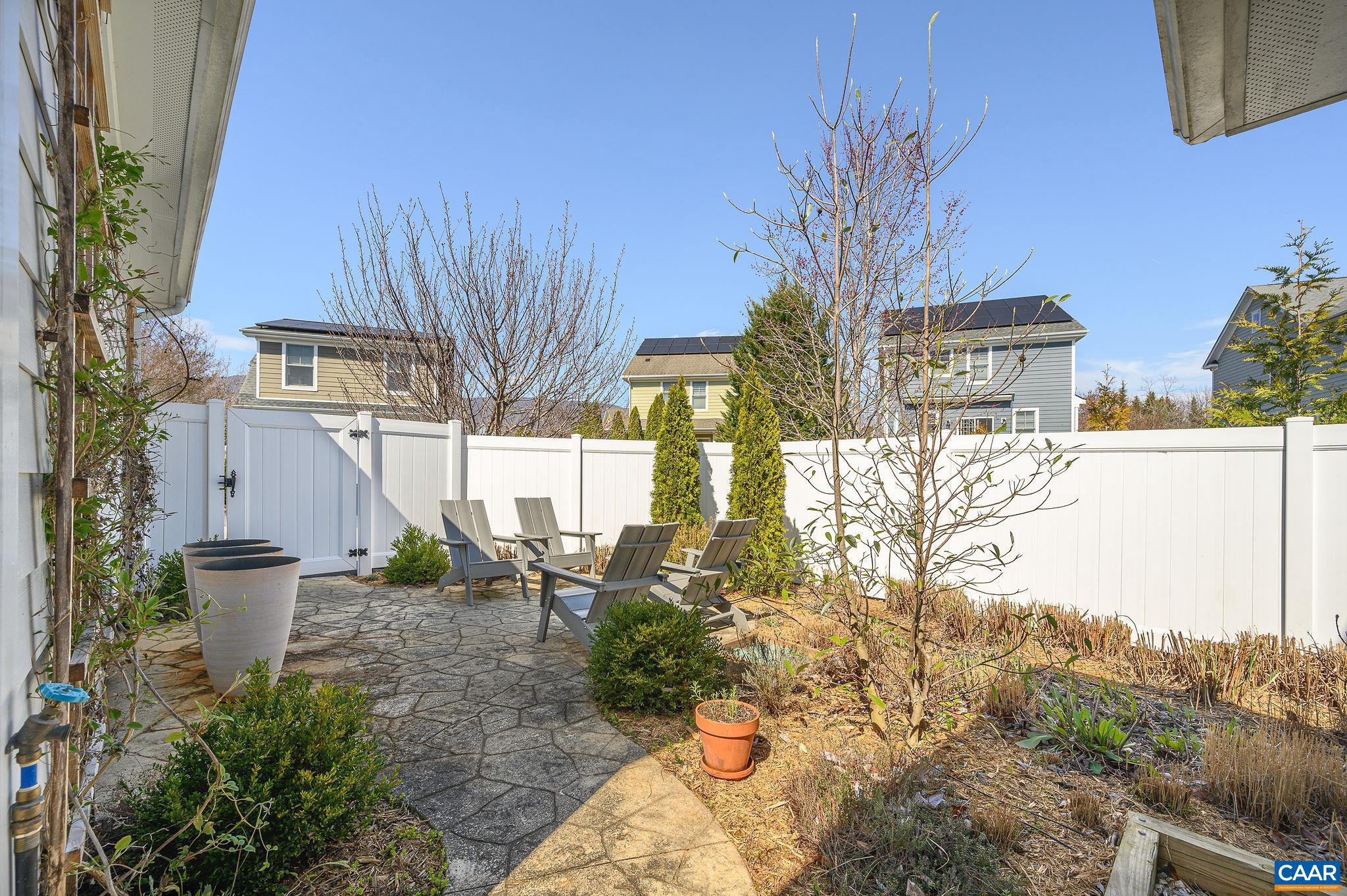 OLD TRAIL - Residential