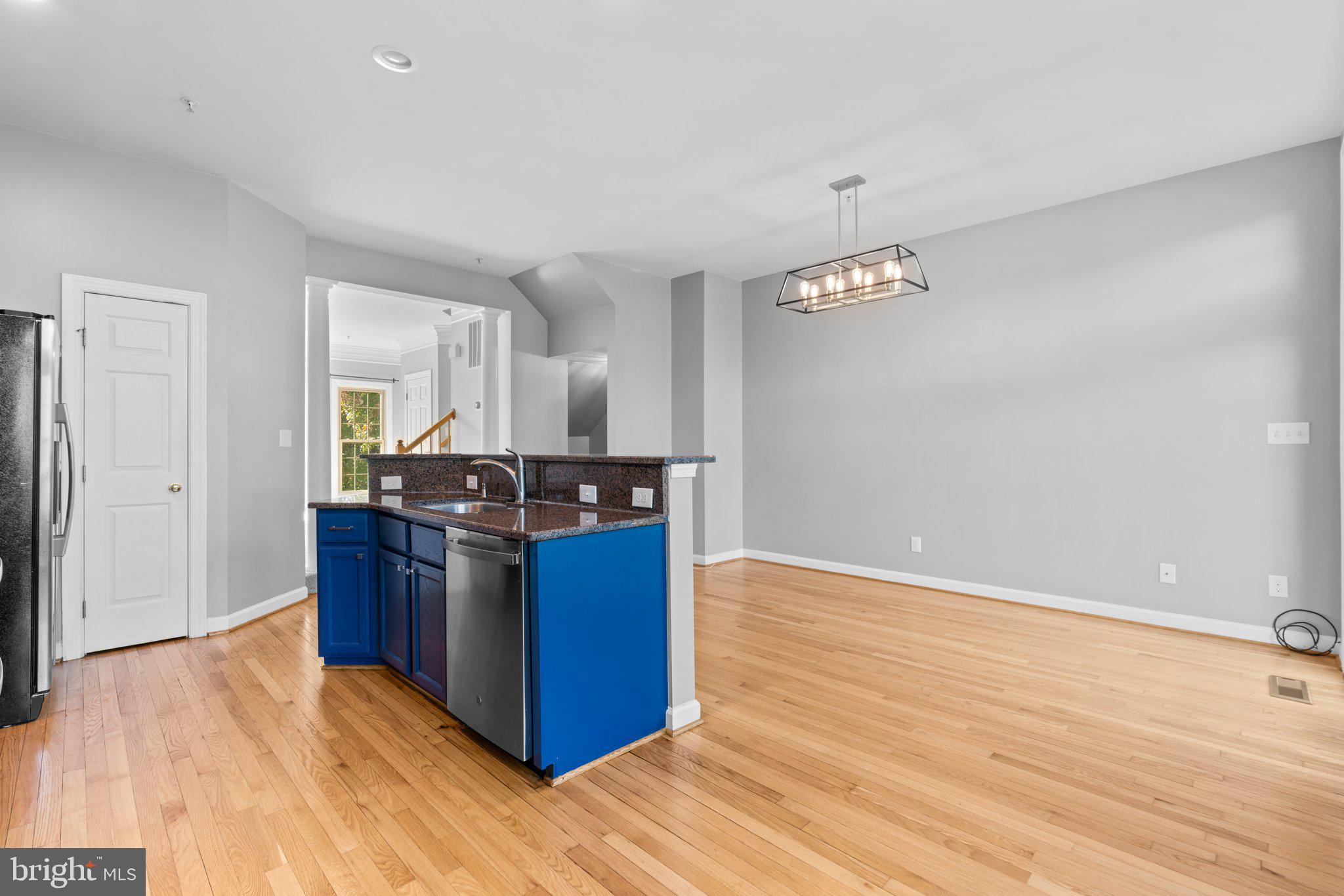 LYNDWOOD - Residential