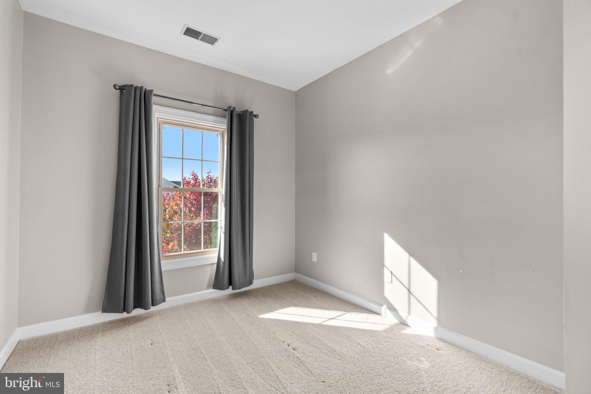 LYNDWOOD - Residential