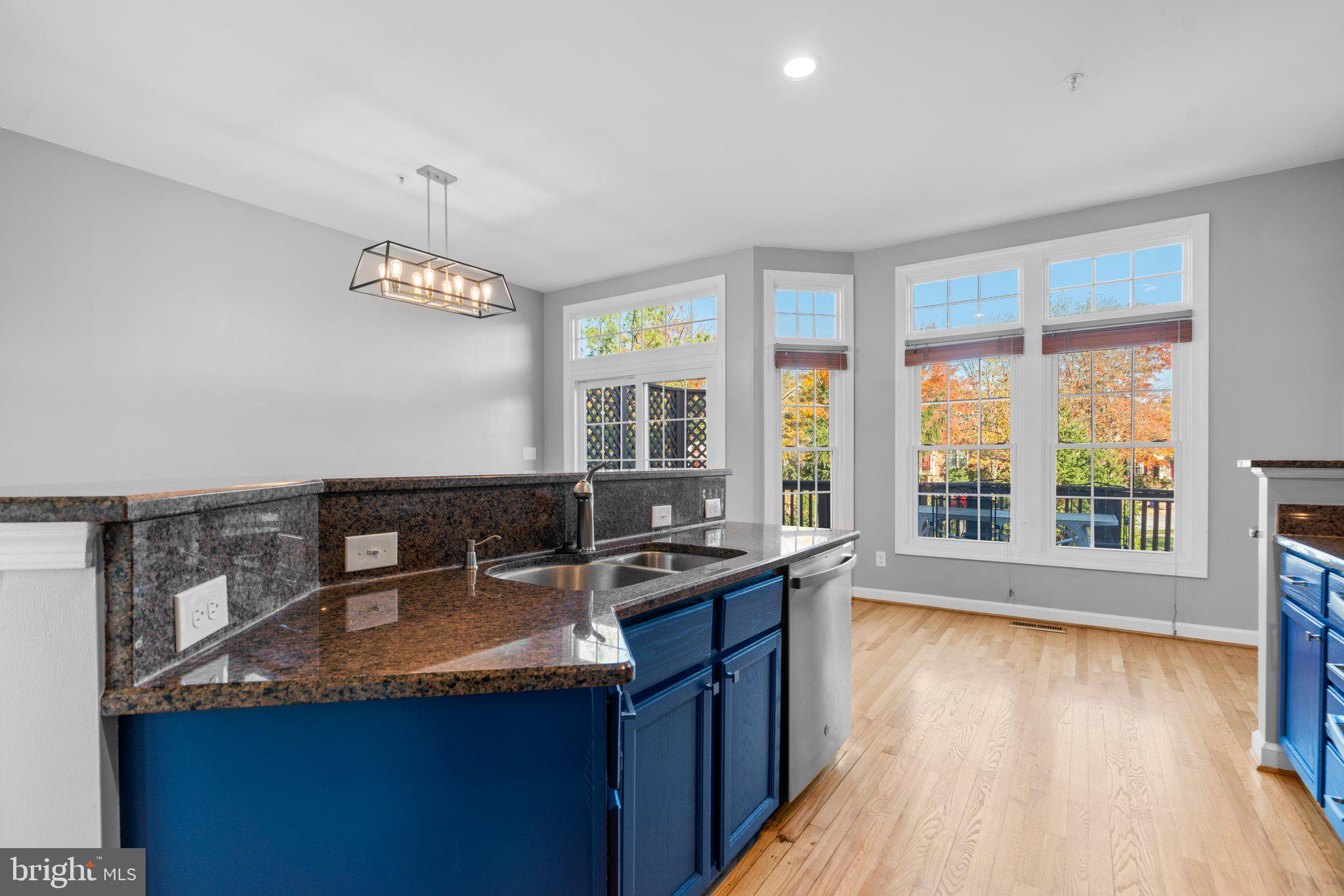 LYNDWOOD - Residential