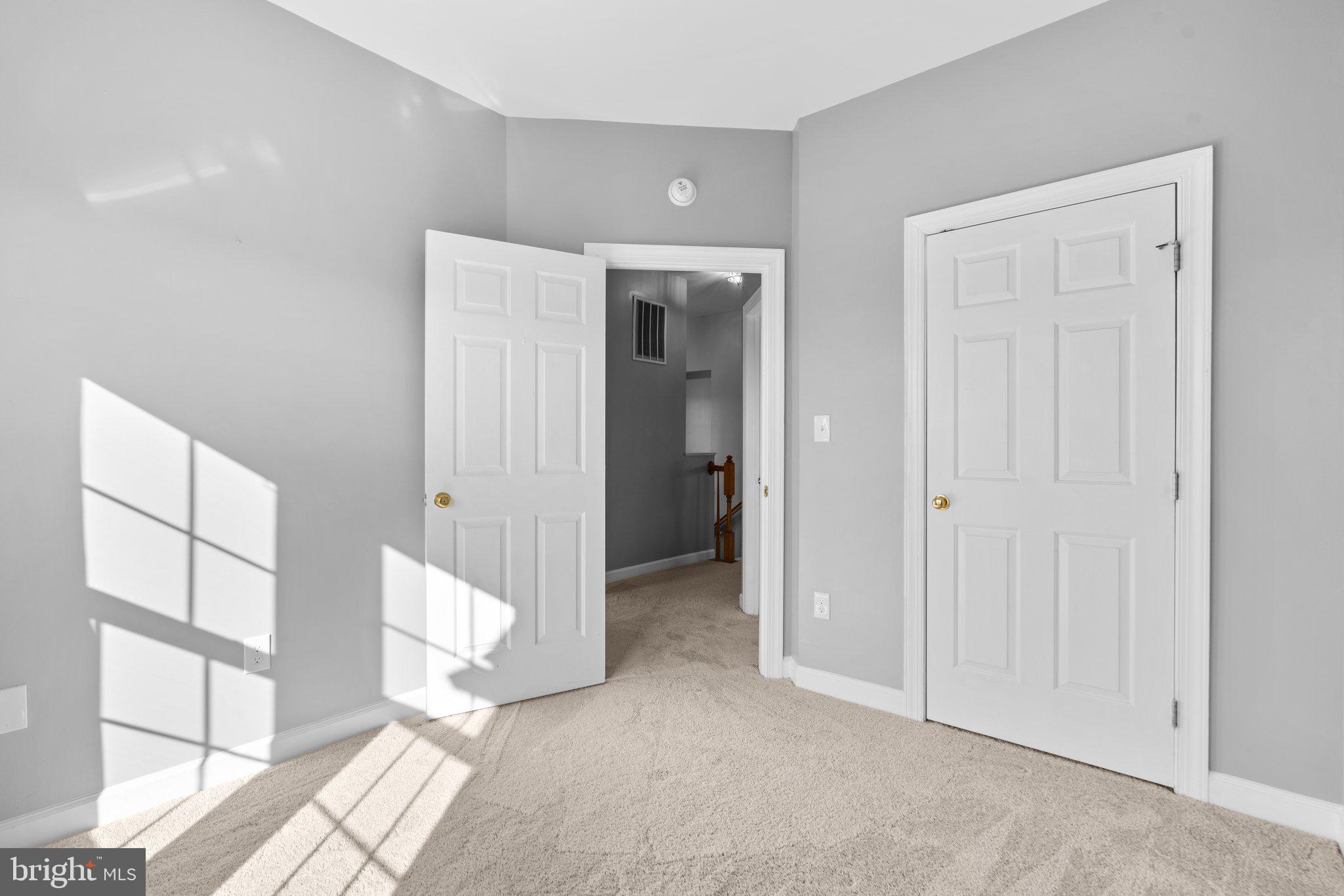 LYNDWOOD - Residential