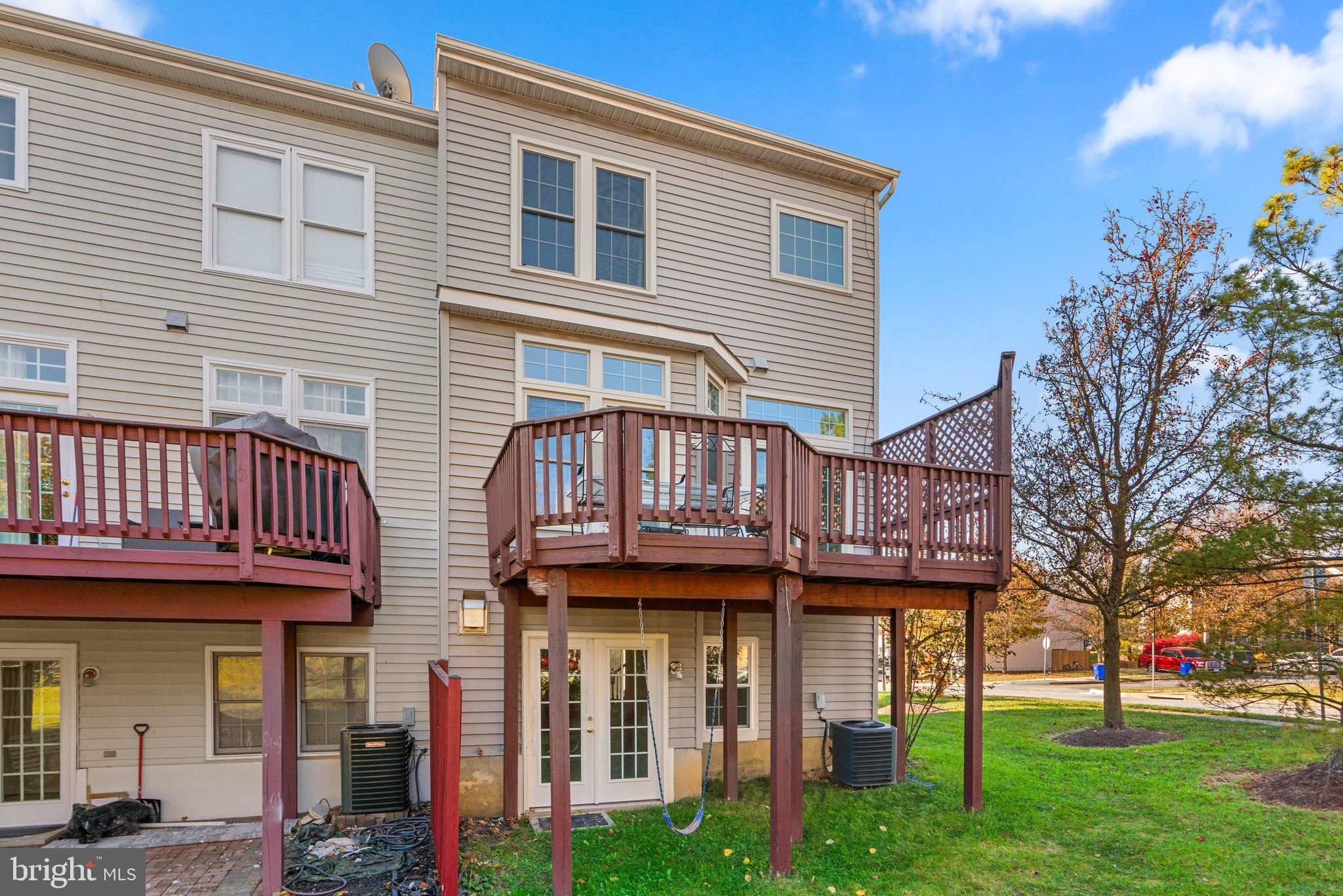 LYNDWOOD - Residential