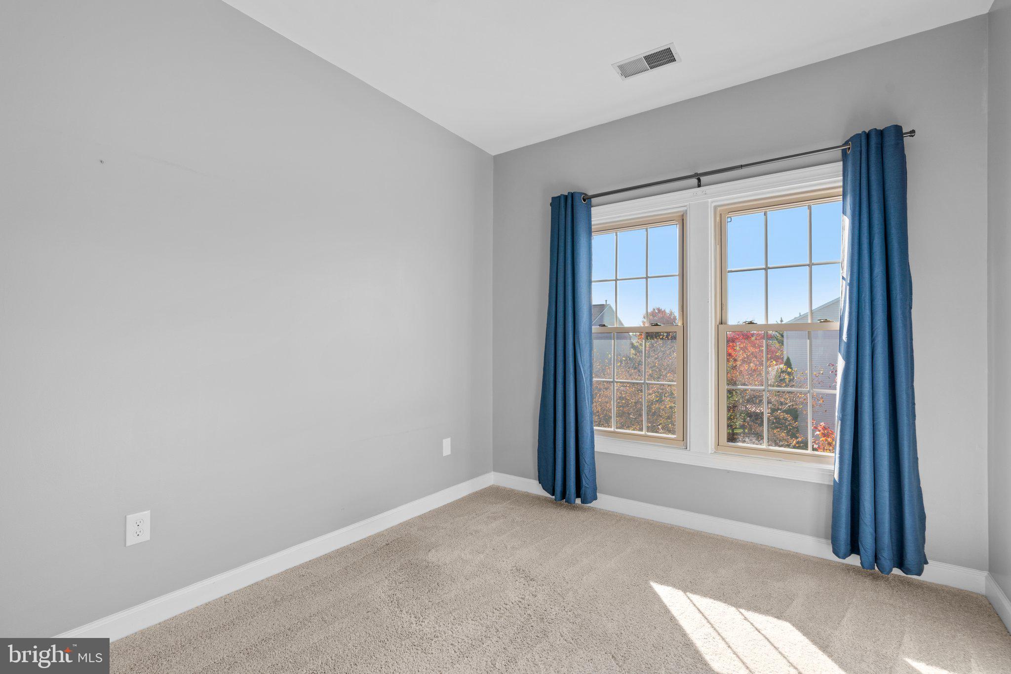 LYNDWOOD - Residential