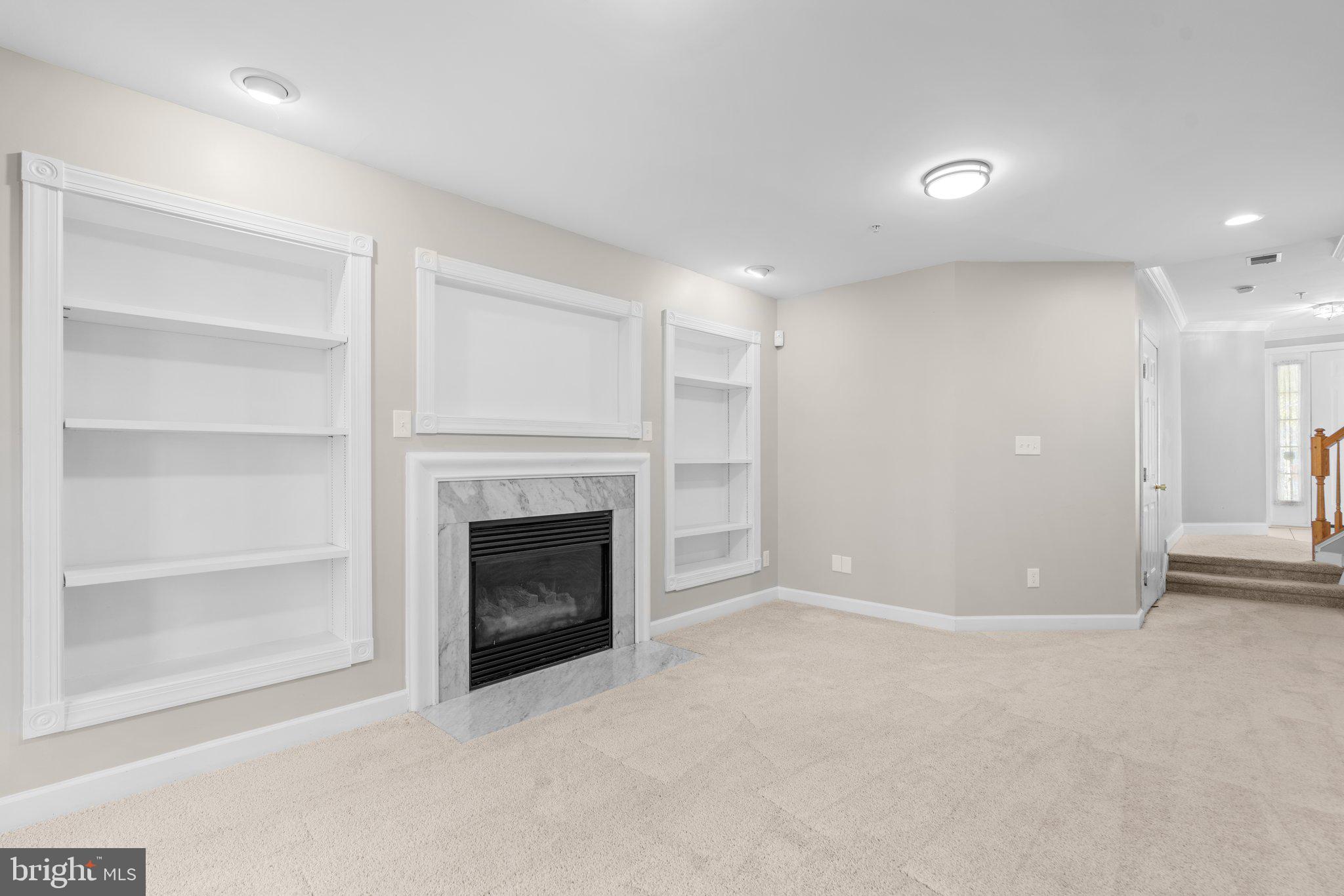 LYNDWOOD - Residential