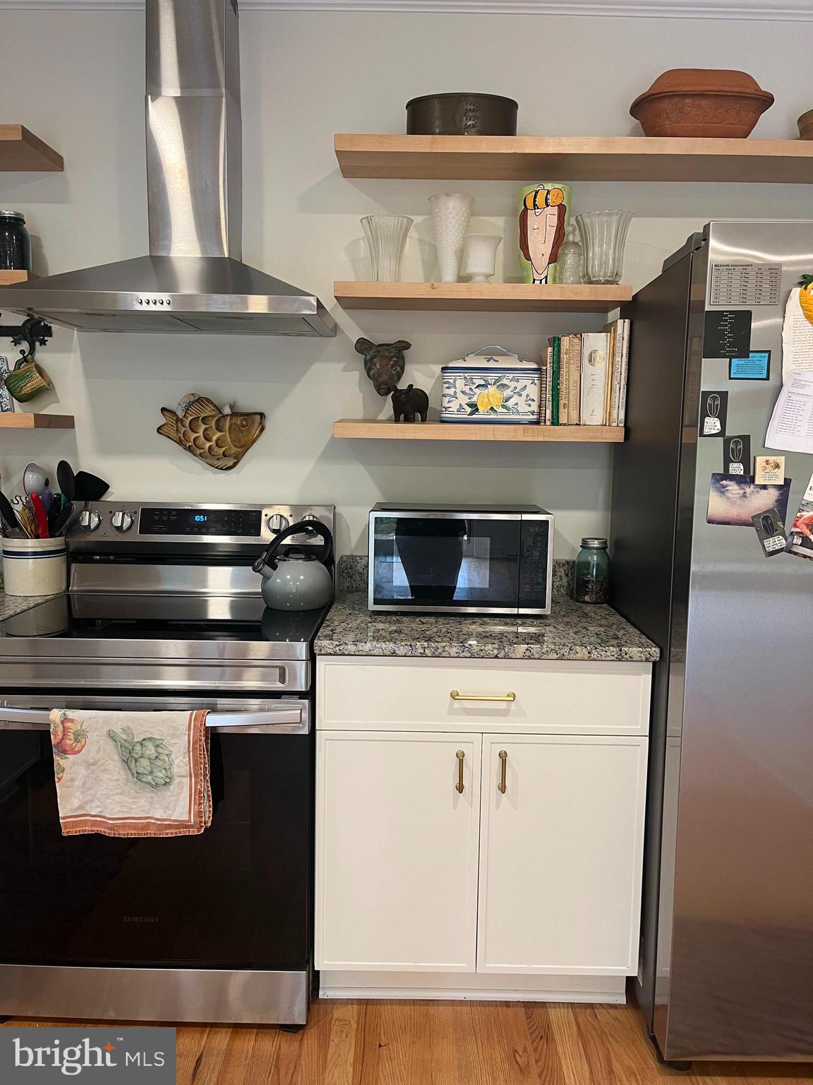 STONELEIGH - Residential Lease