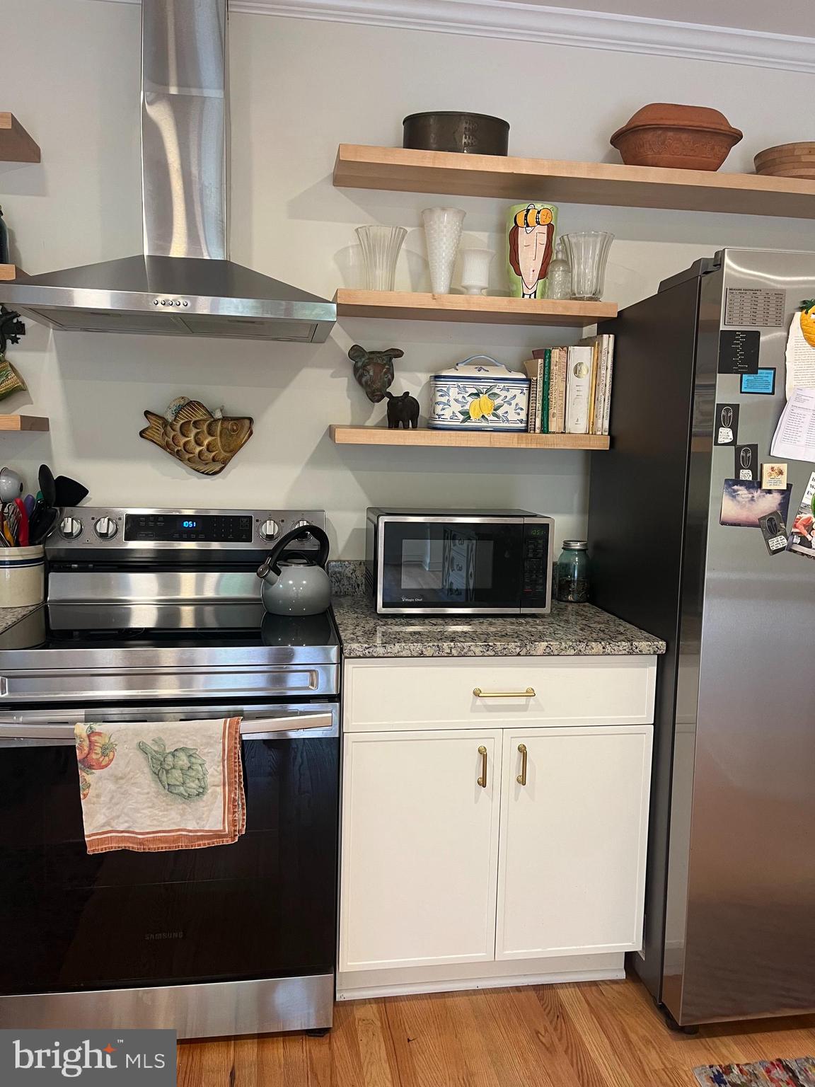 STONELEIGH - Residential Lease