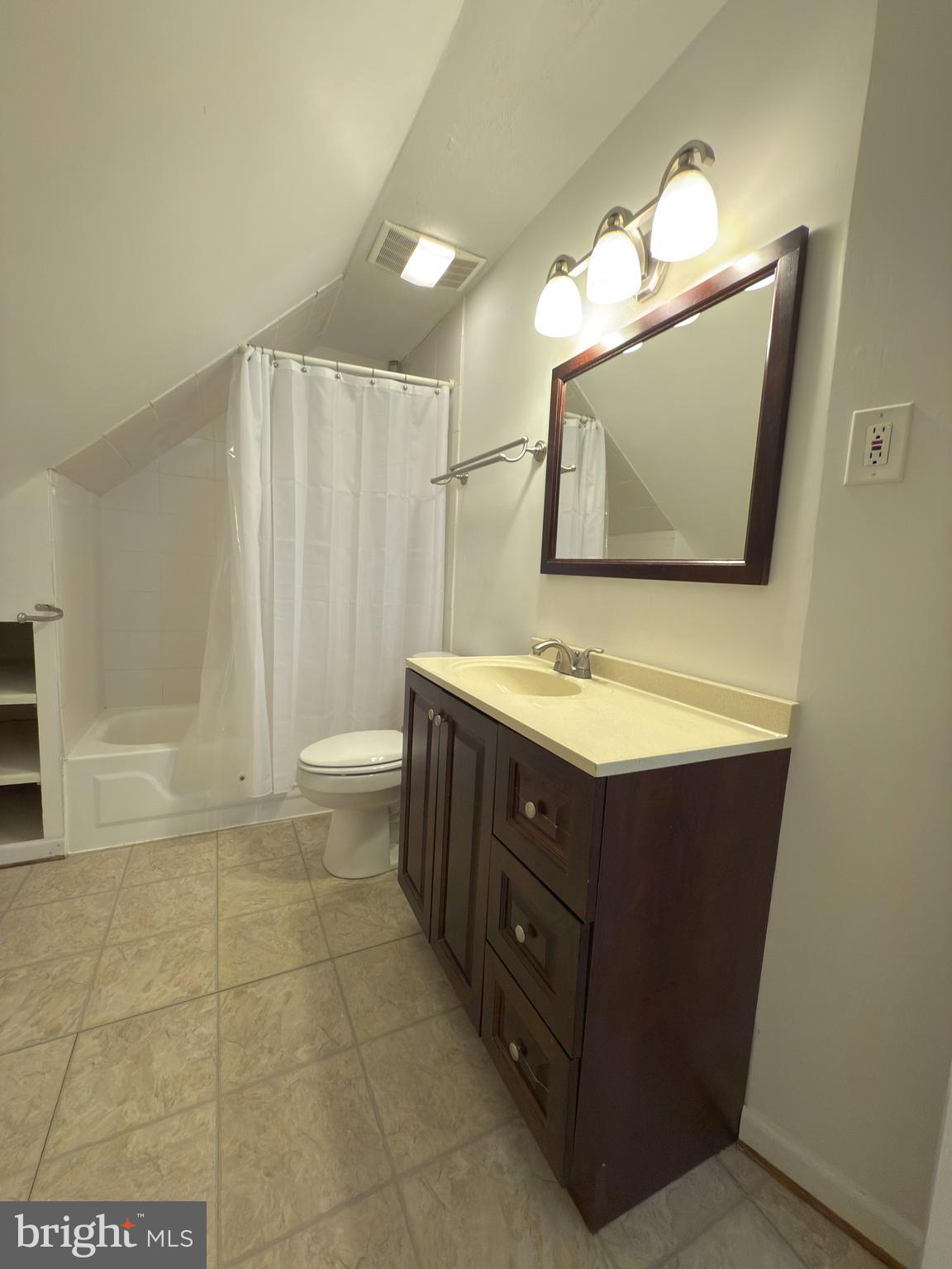 SHENANDOAH RETREAT - Residential