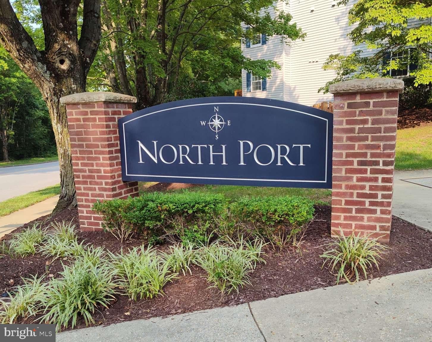 624 NEWBRIDGE COURT
