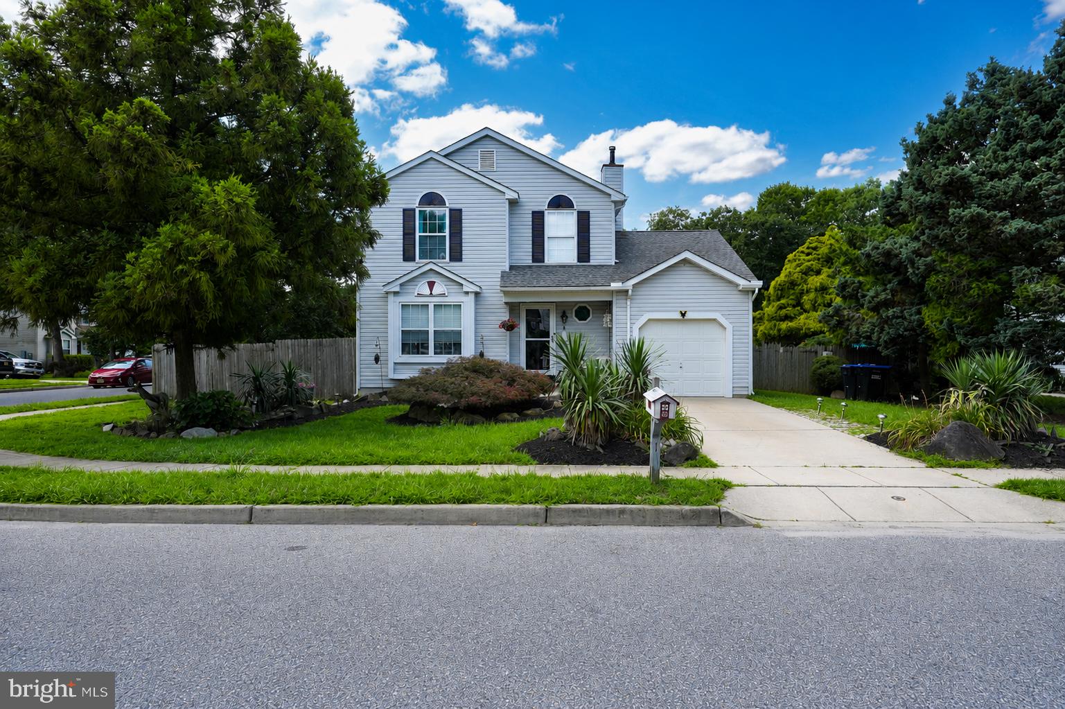 1 ADAMS AVENUE