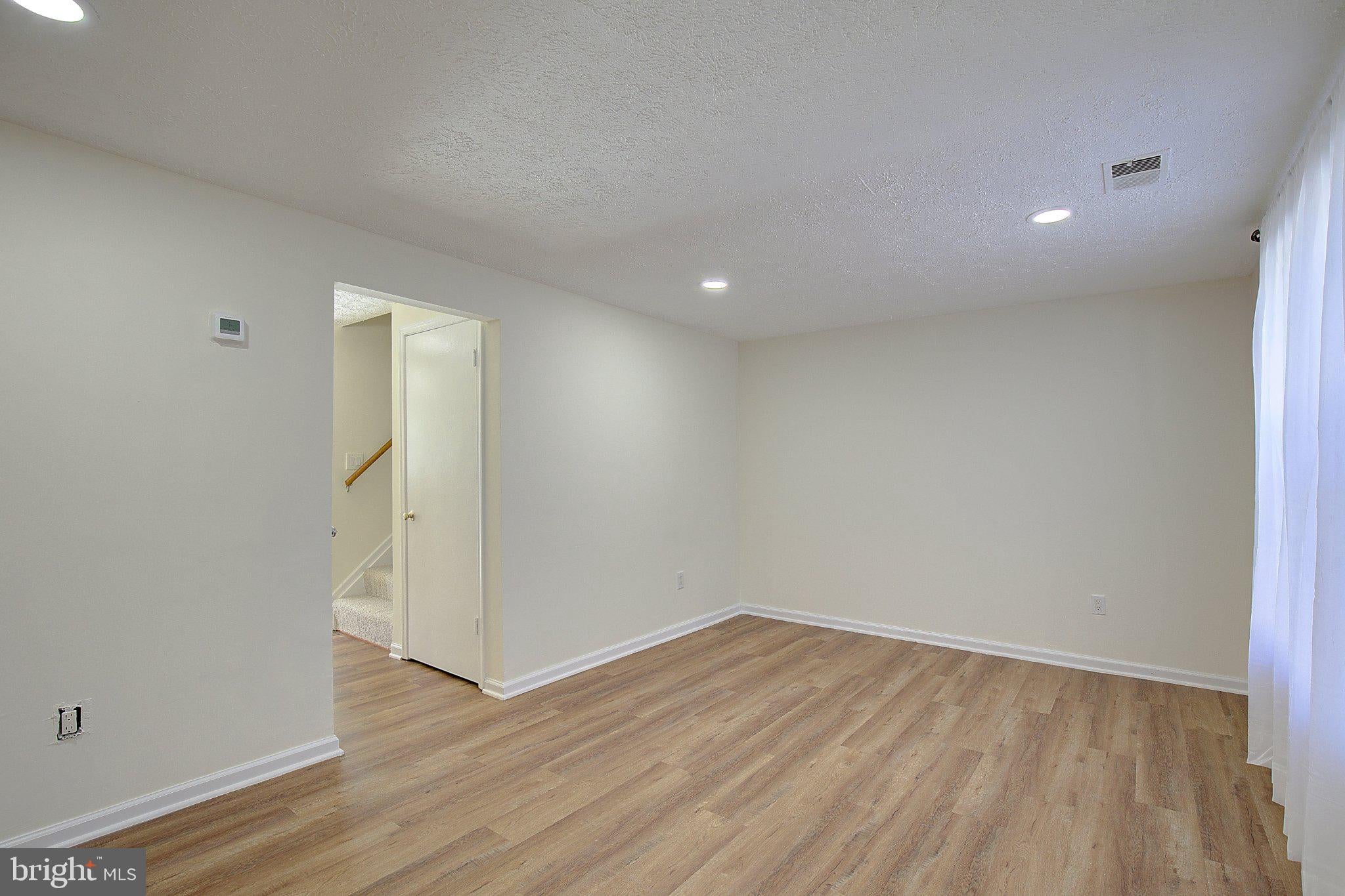 926 PLEASANT HILL LANE