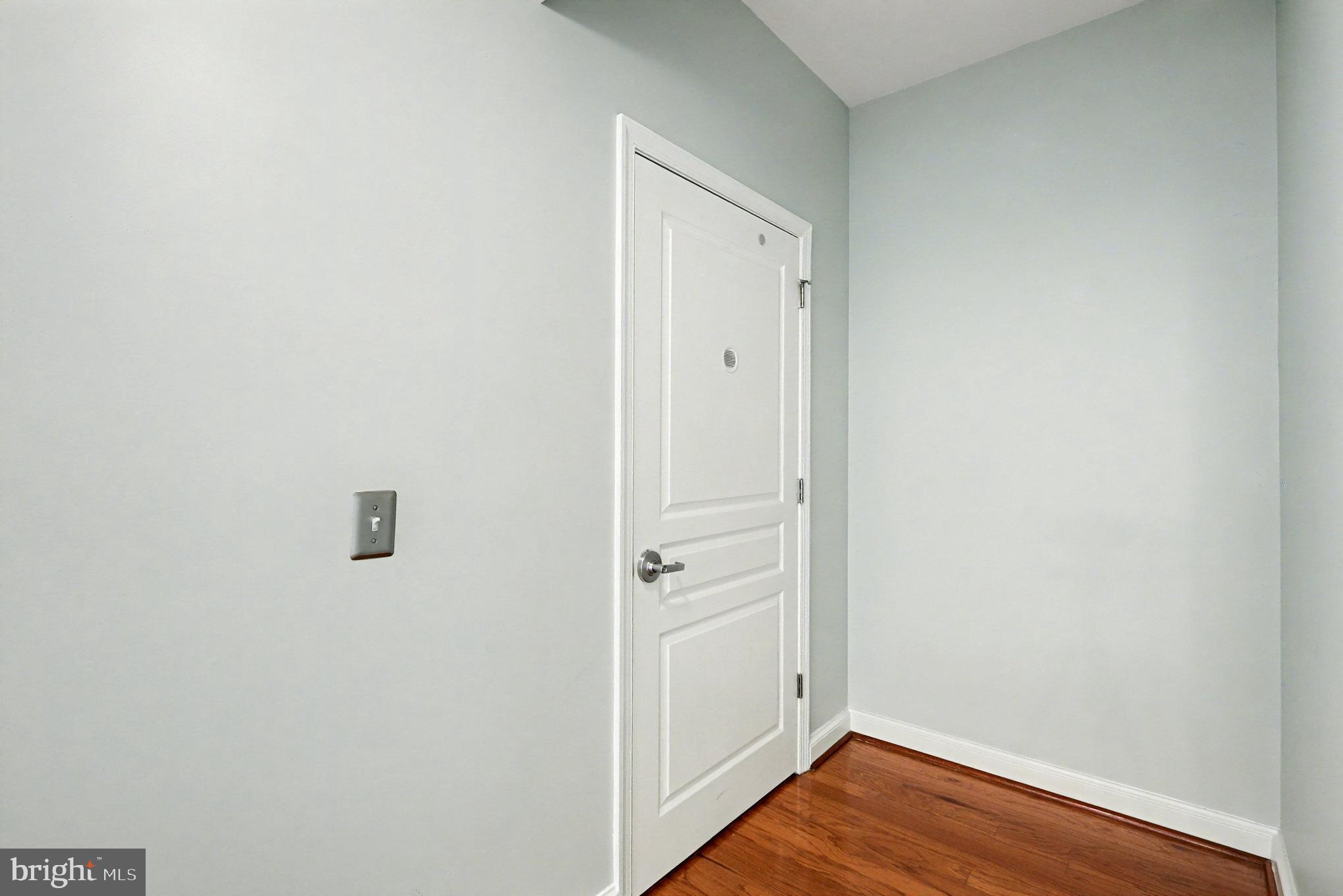 2451 MIDTOWN AVENUE 1611