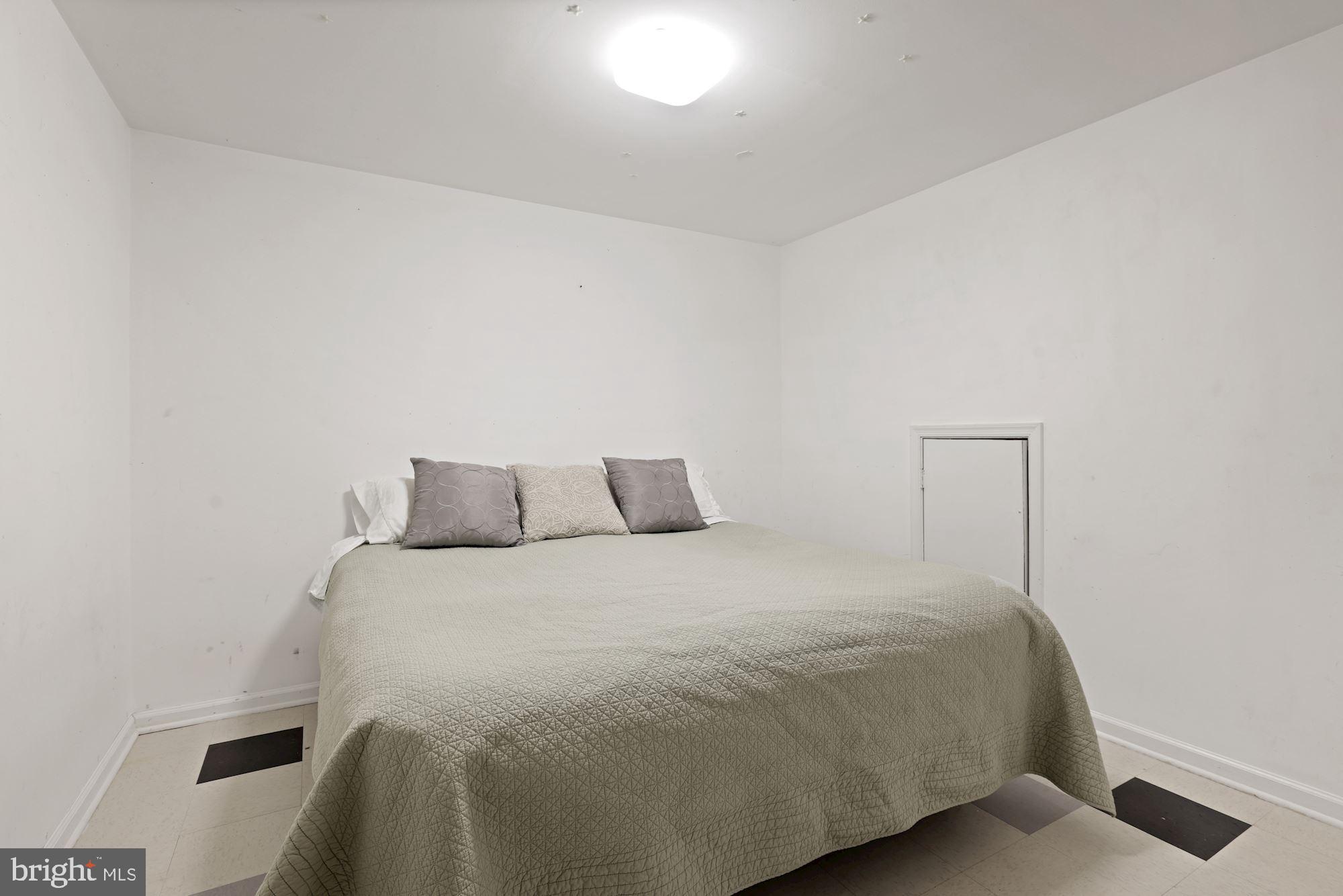 TUCKERMAN STATION - Residential