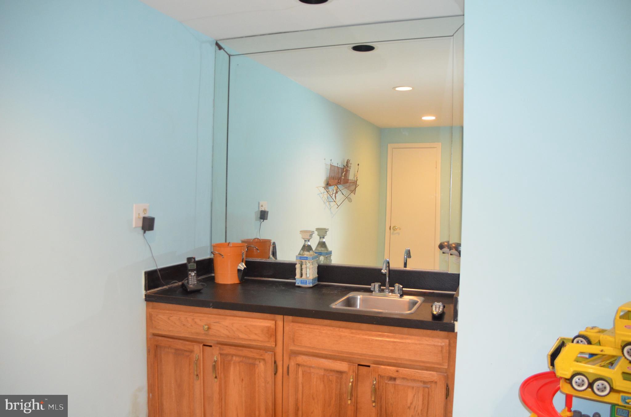 TUCKERMAN STATION - Residential