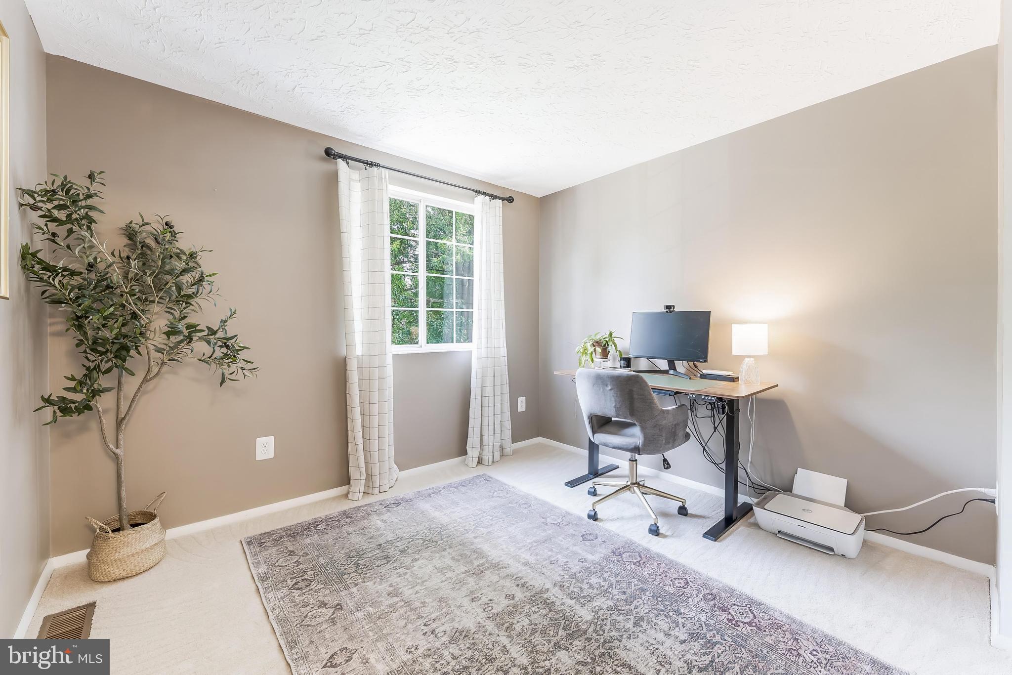 LAKEFORD - Residential Lease