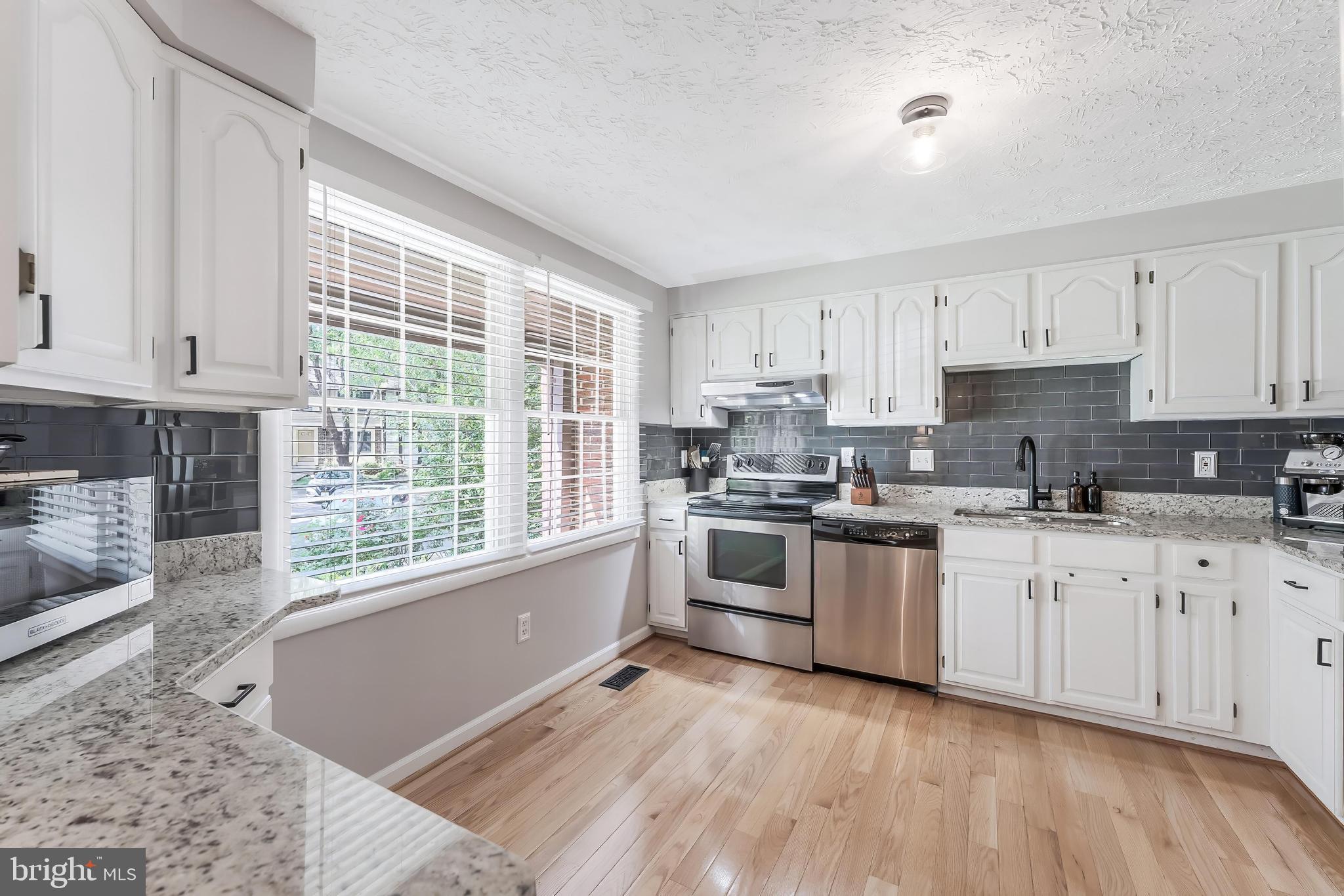 LAKEFORD - Residential Lease