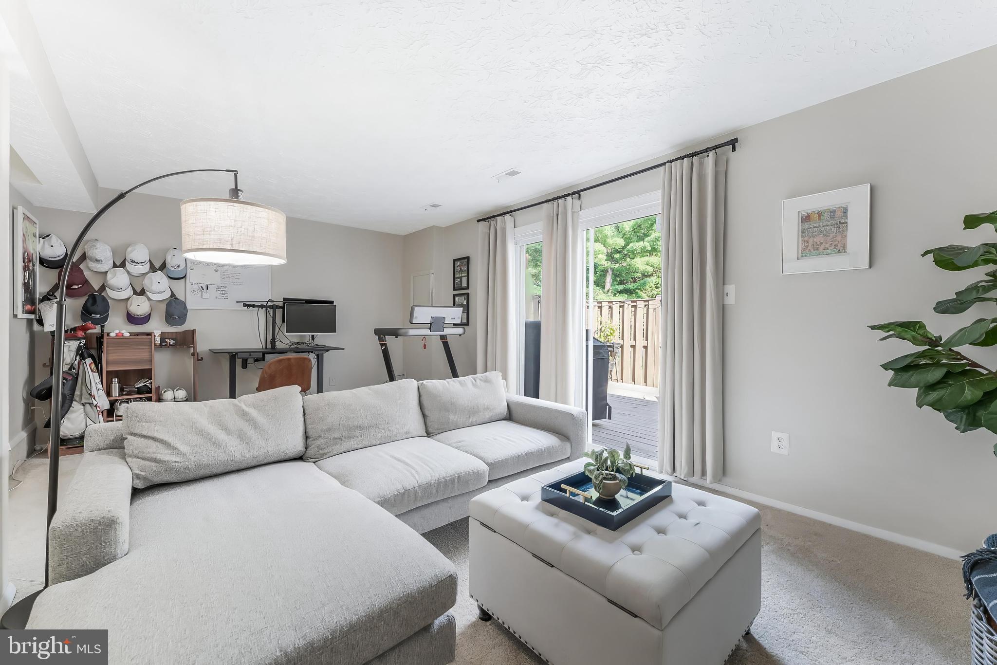 LAKEFORD - Residential Lease