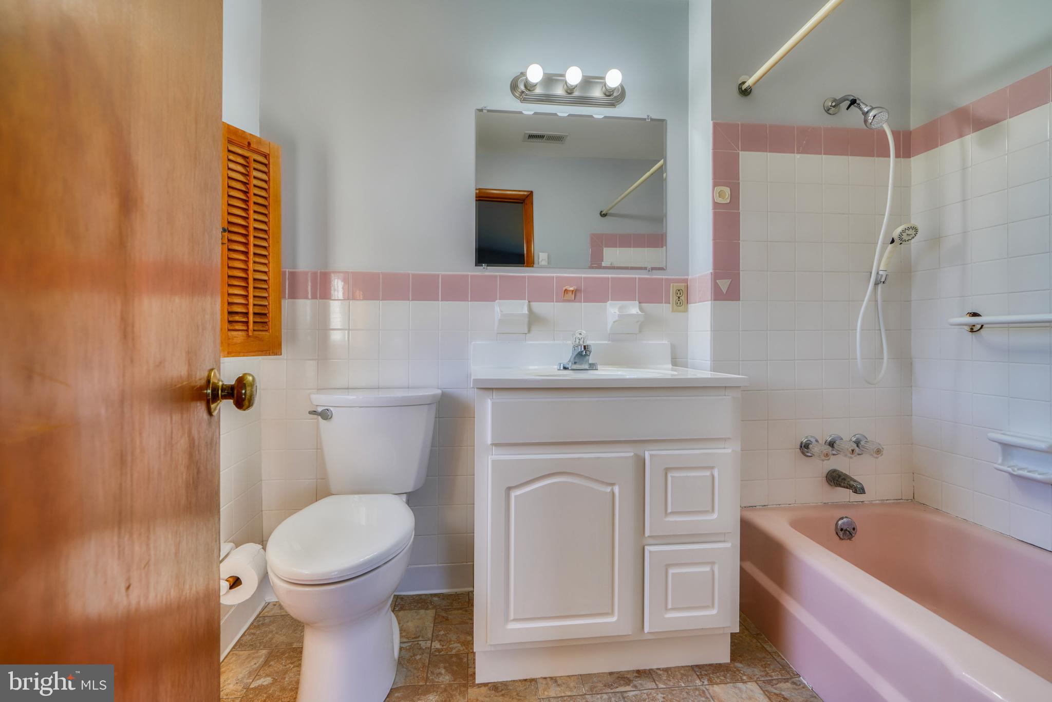 COLORA - Residential