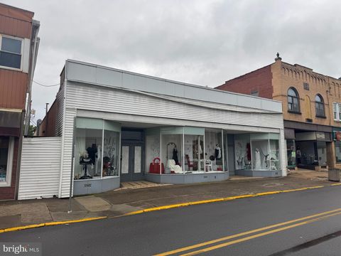31 W SHIRLEY STREET MOUNT UNION PA 17066
