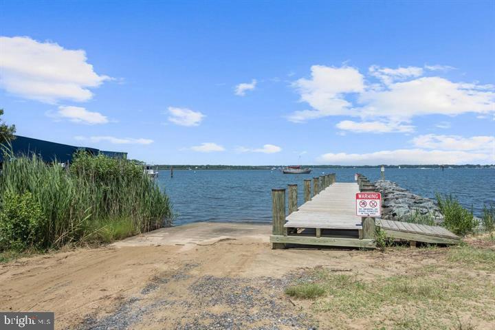 SELBY ON THE BAY - Residential