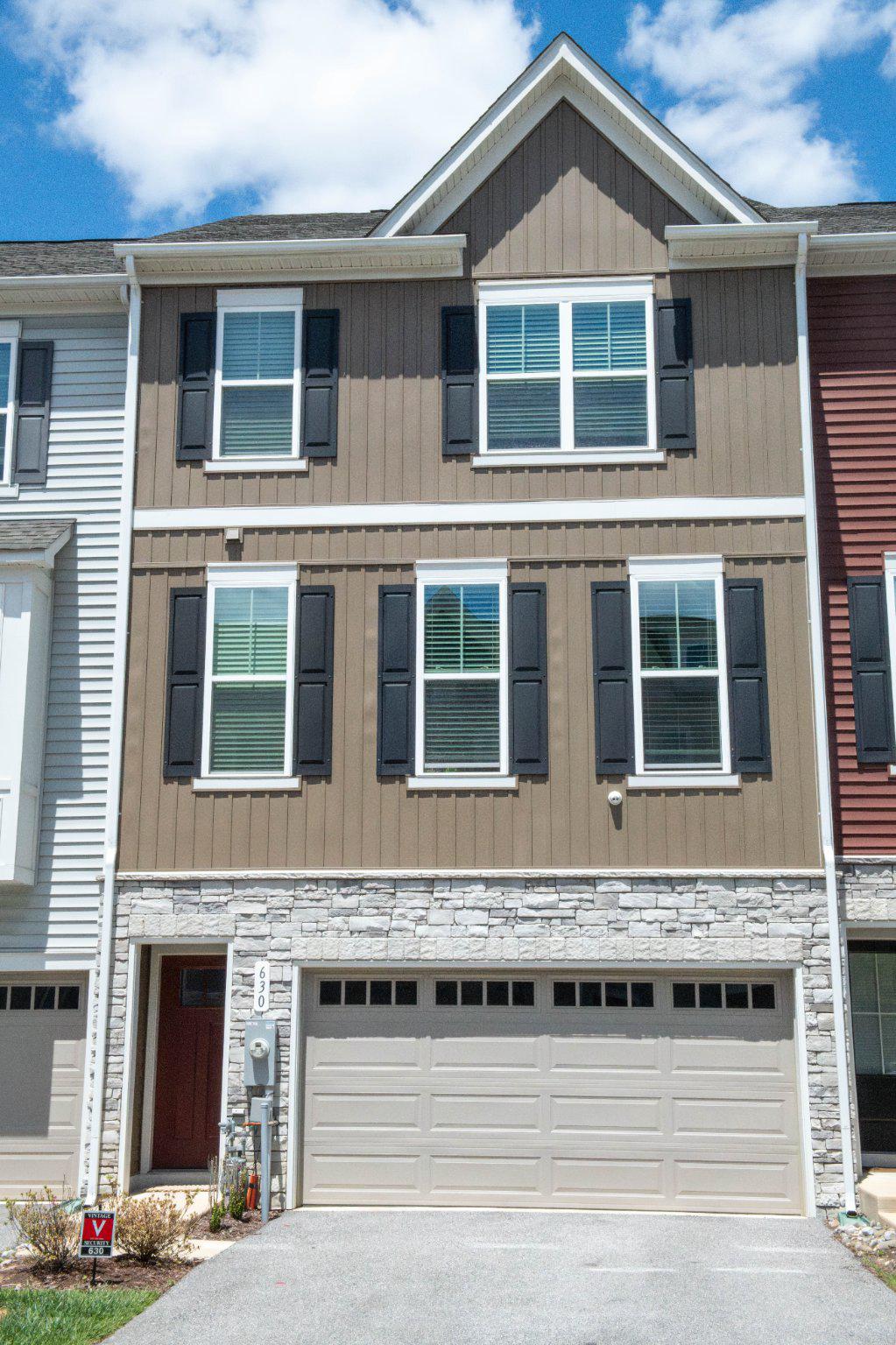 MILLERSVILLE - Residential