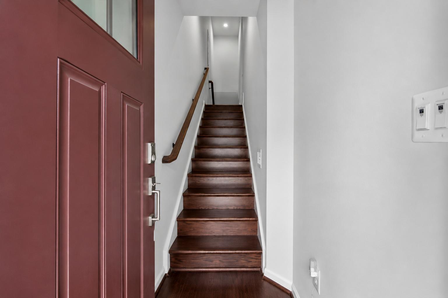 MILLERSVILLE - Residential