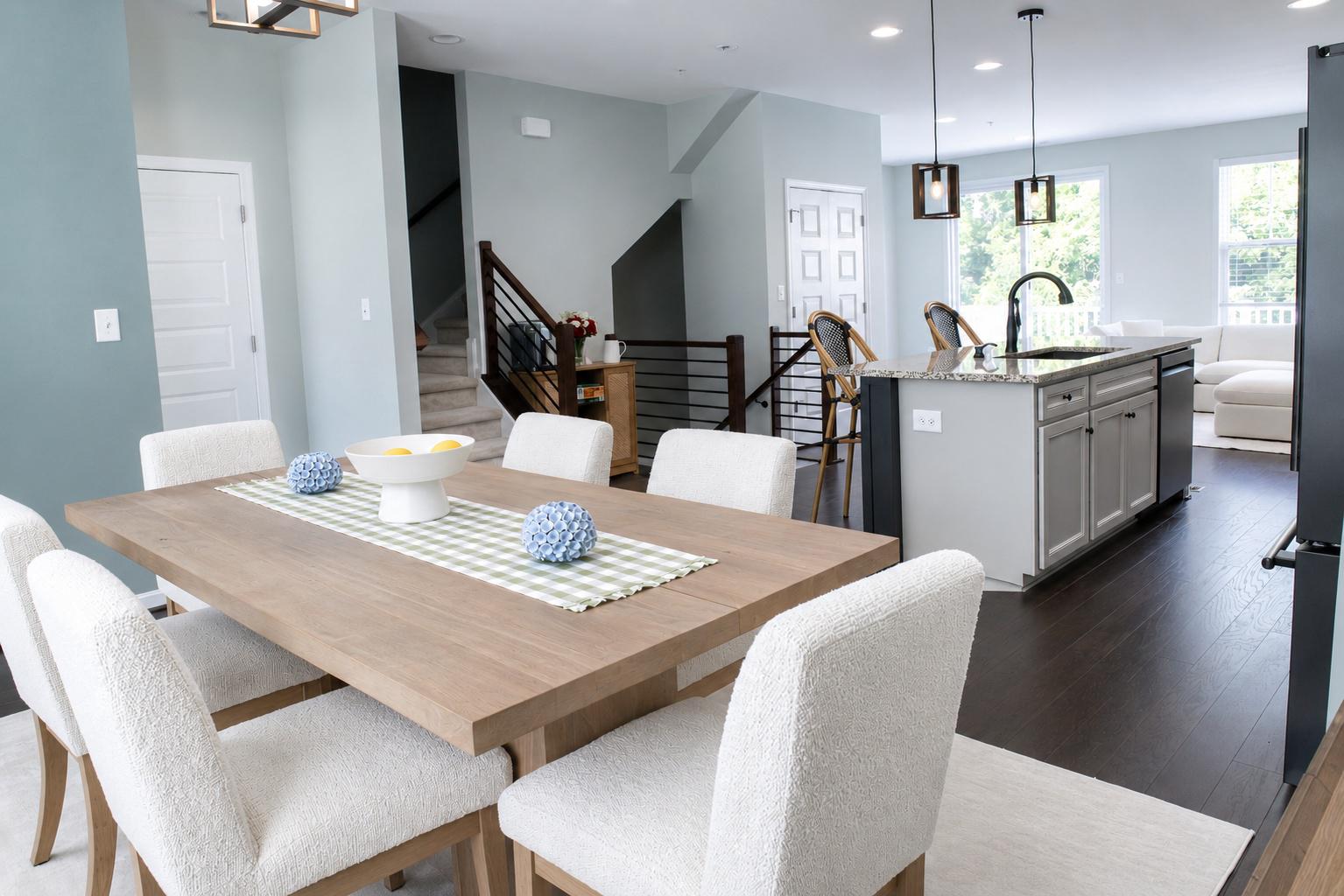 MILLERSVILLE - Residential