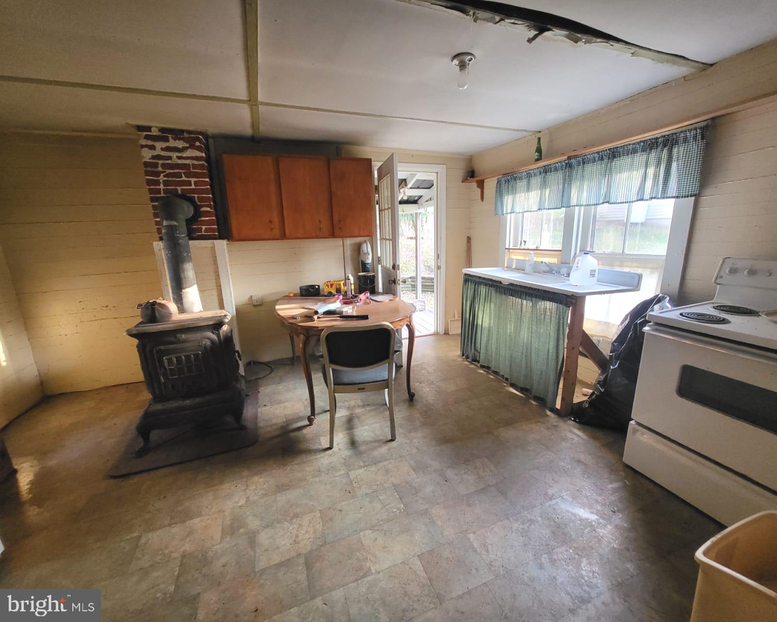 UNRESTRICTED - Residential