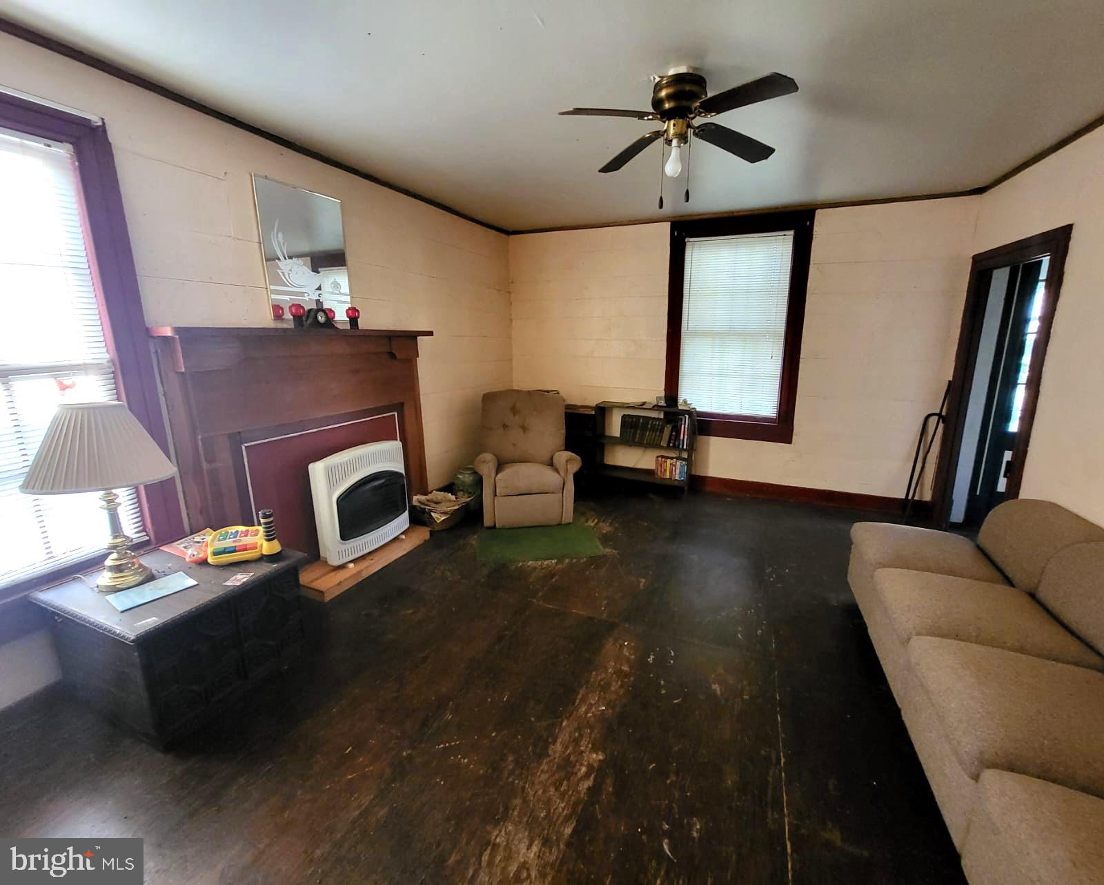 UNRESTRICTED - Residential