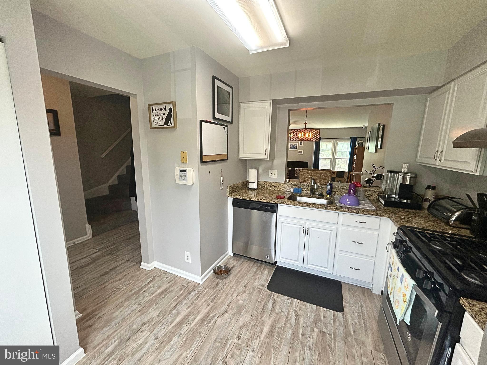 OAK SPRINGS - Residential Lease