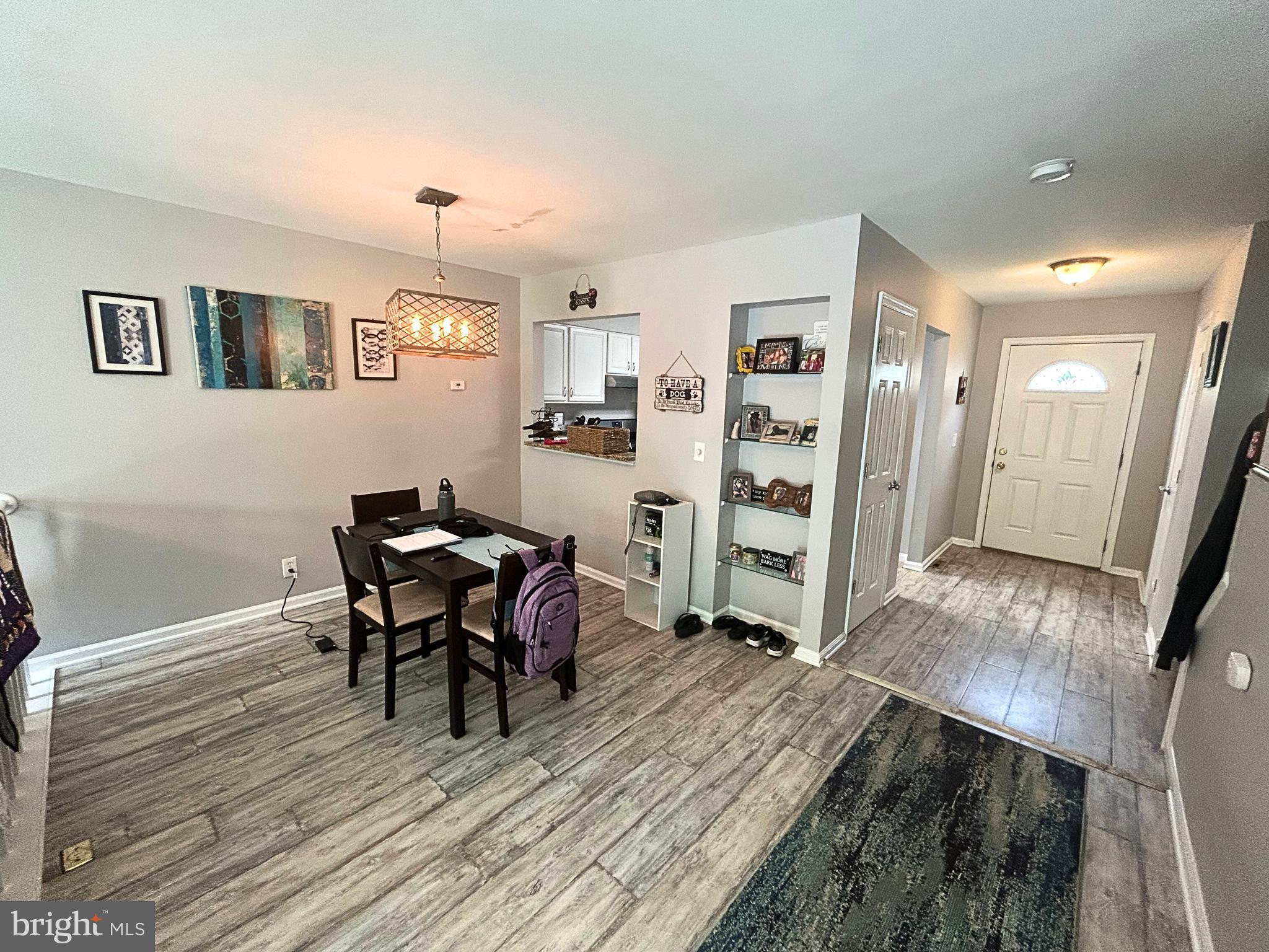 OAK SPRINGS - Residential Lease