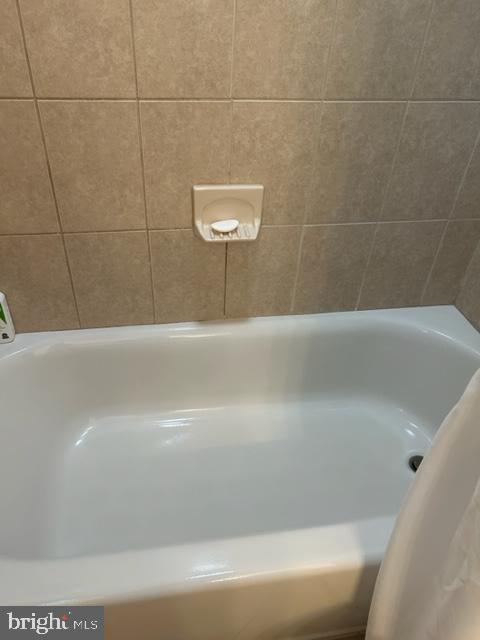 ARBOUR GREEN - Residential