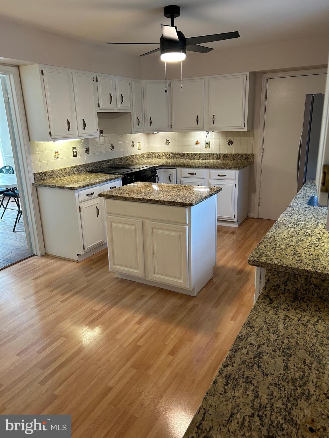 ARBOUR GREEN - Residential