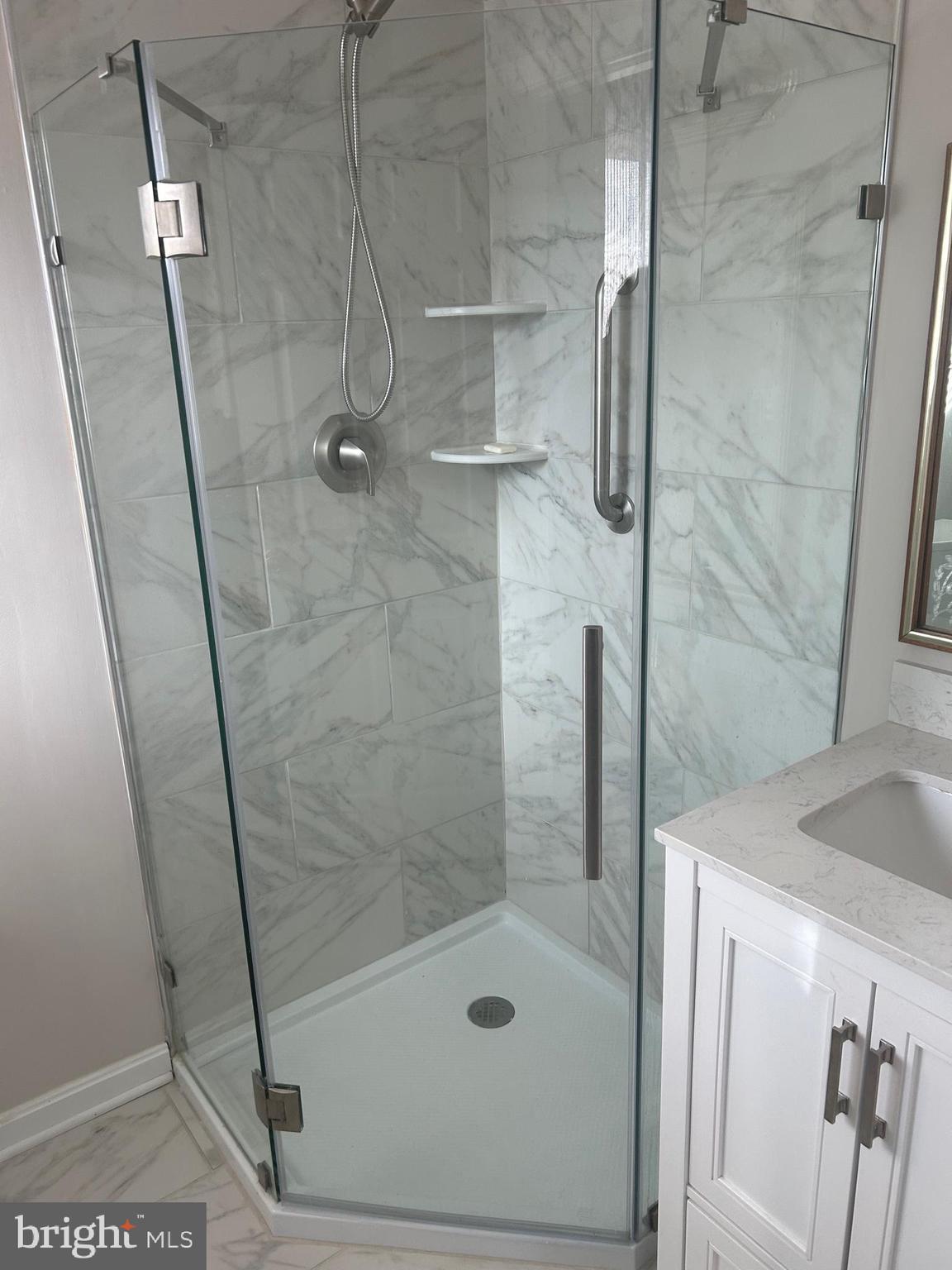 ARBOUR GREEN - Residential