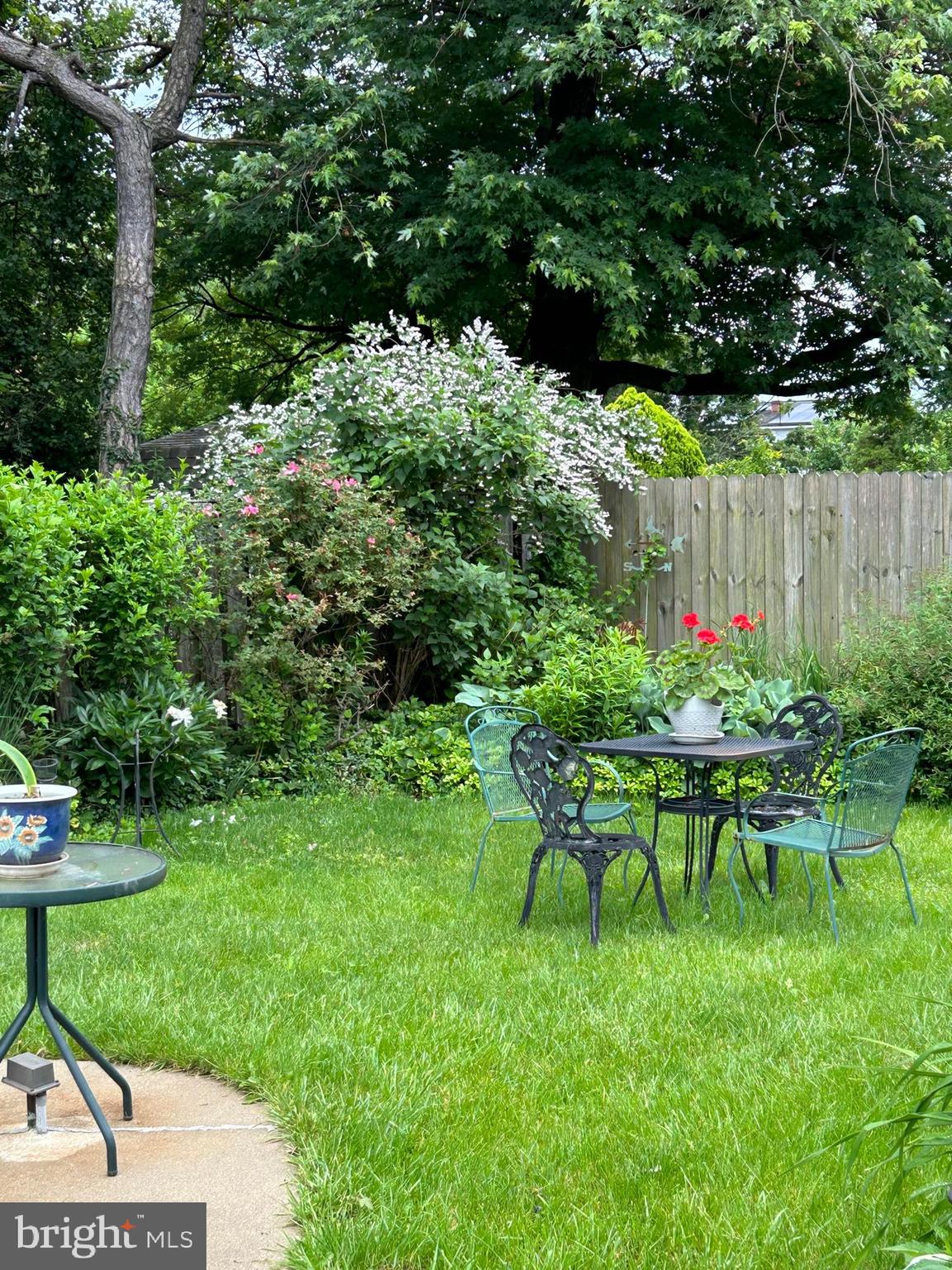 ARBOUR GREEN - Residential