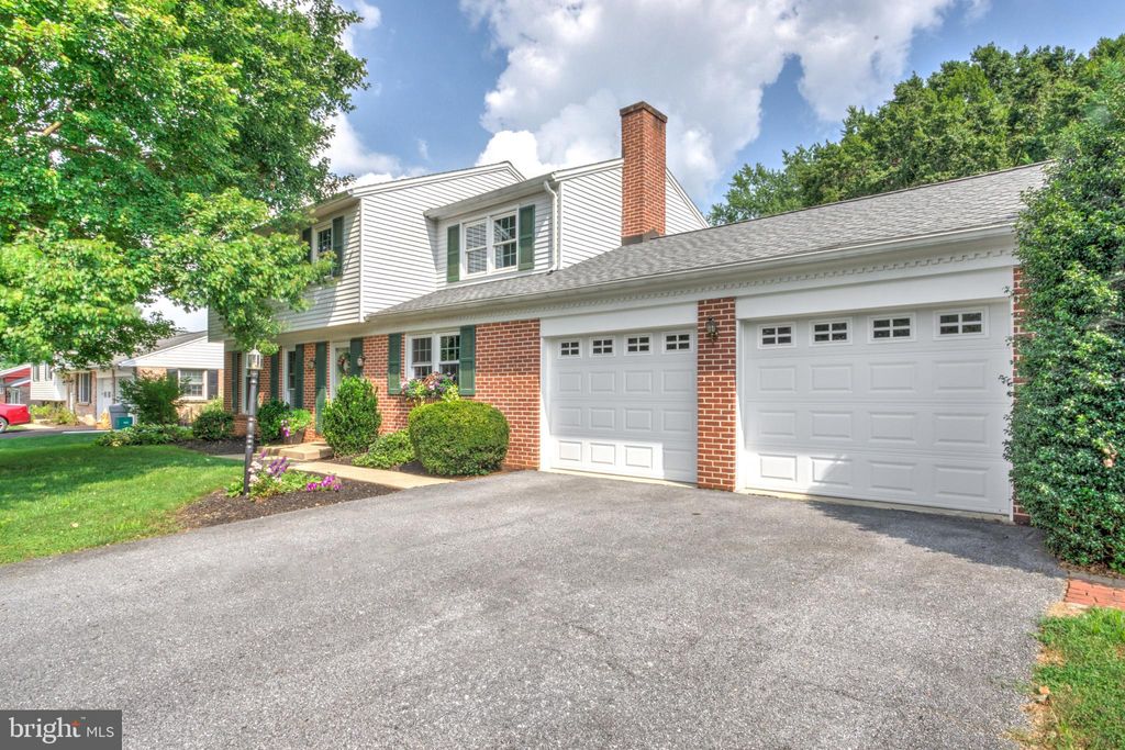 Photo of 3713 Nolt Road, LANDISVILLE, PA 17538 (MLS # PALA2074236)