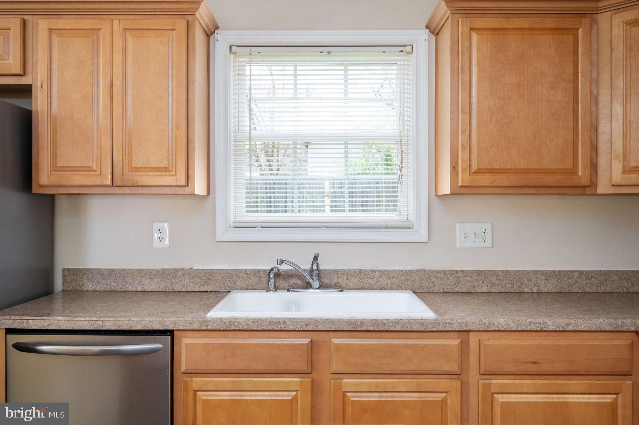 WOODSIDE - Residential