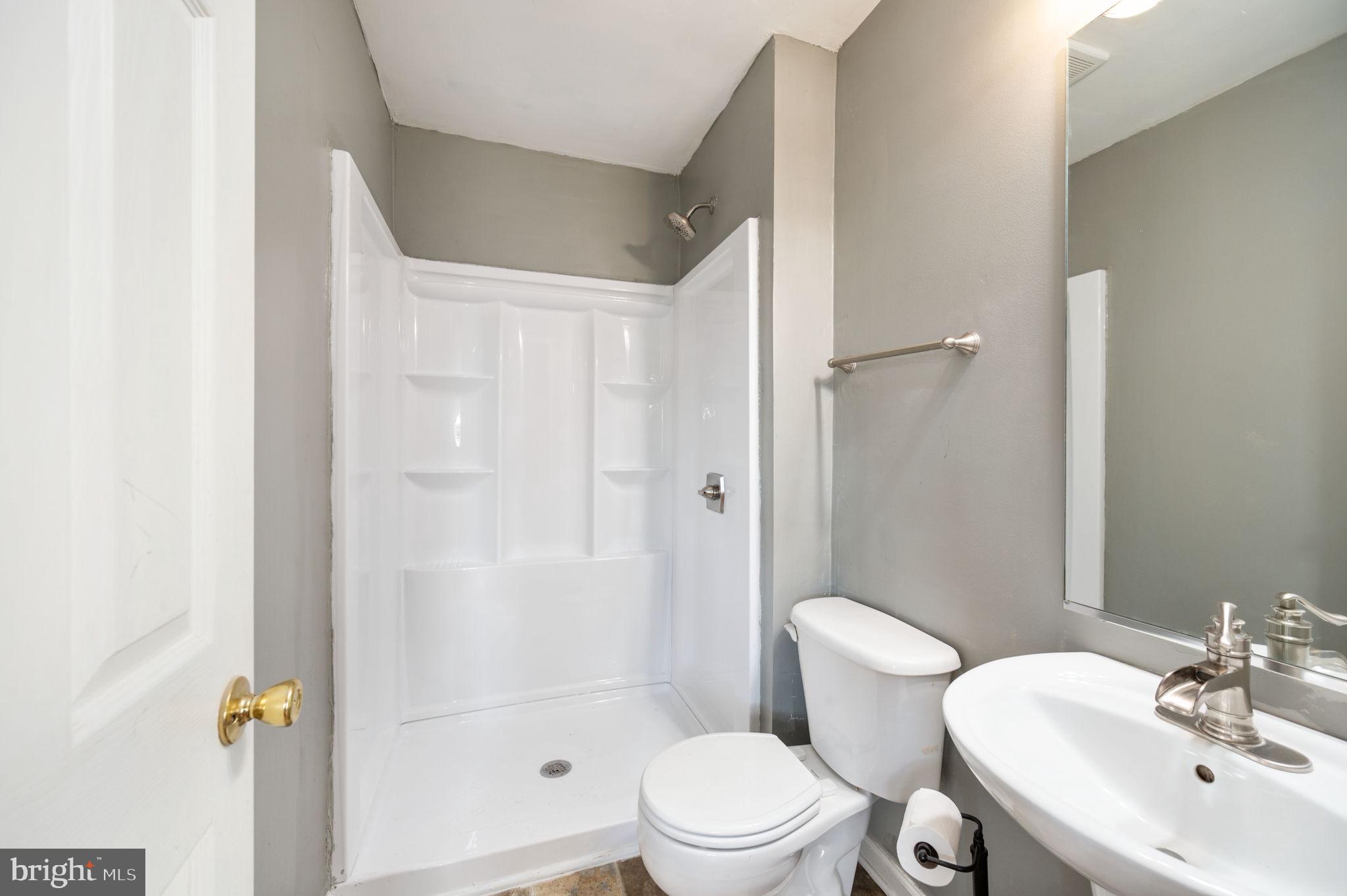 WOODSIDE - Residential